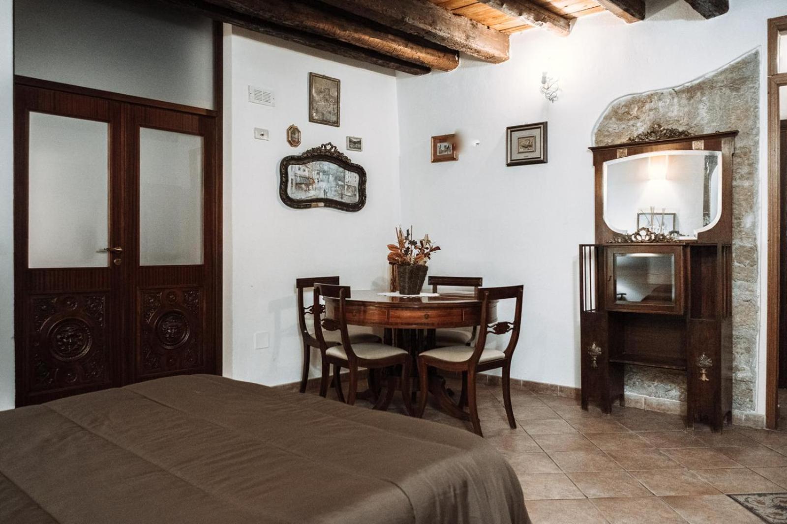Filippo's Holiday House Guest house