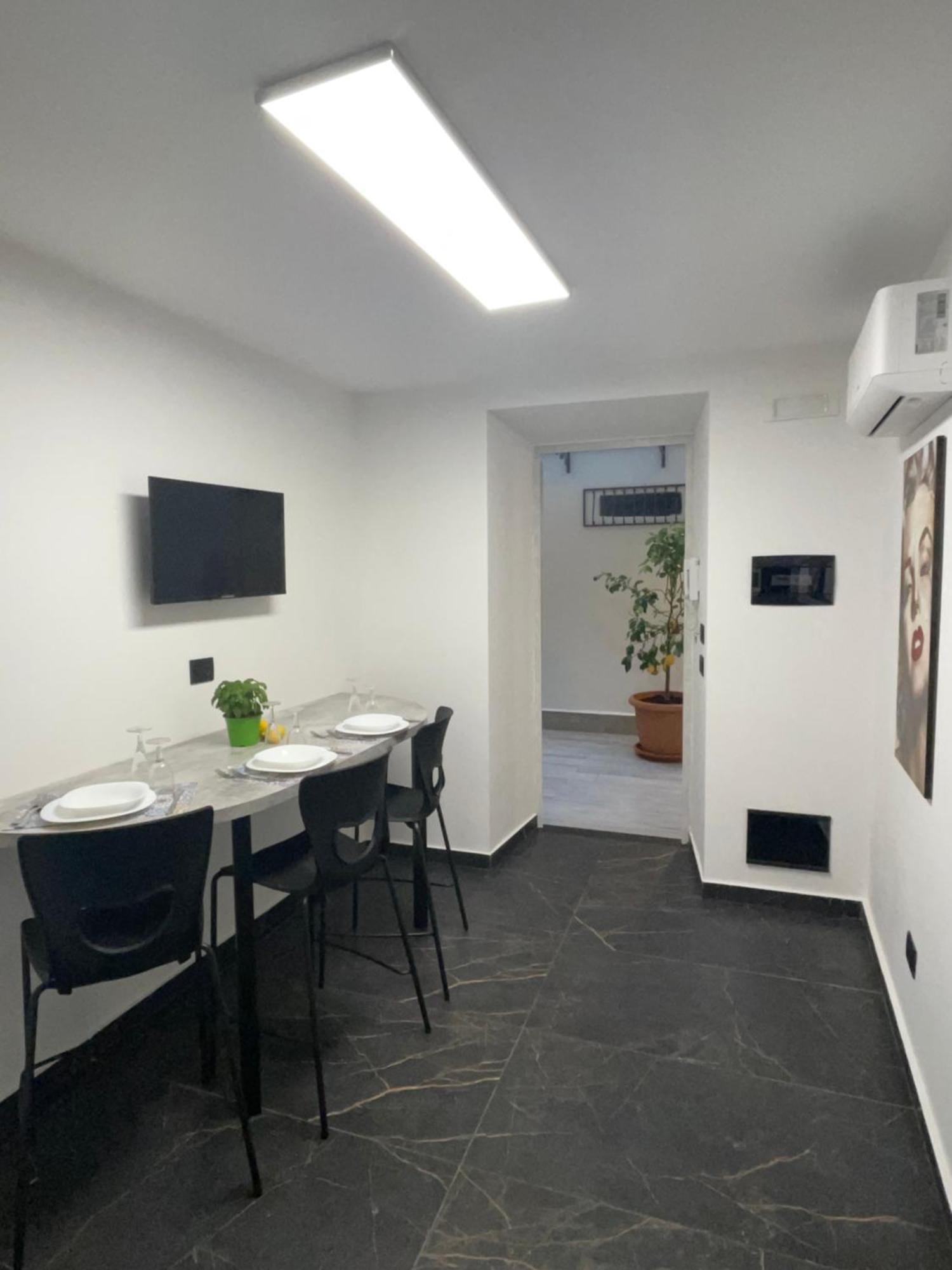 Donna Sidora Apartment *