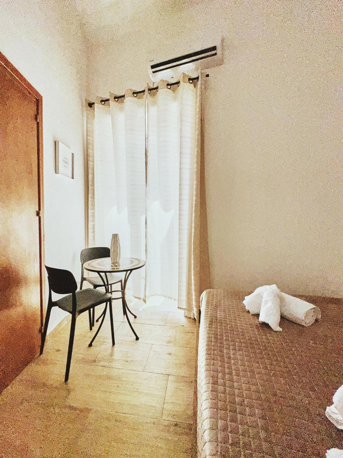 Monteleone * Palermo