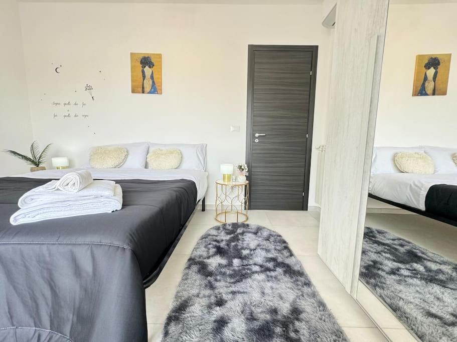 Attico Magnificent Wi-fi/free Parking Appartamento