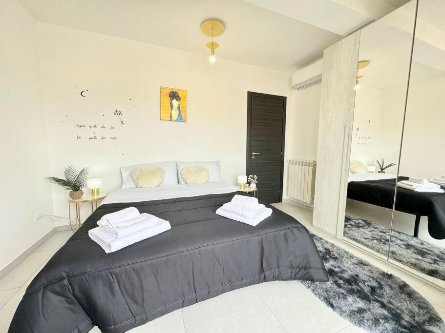 Appartamento Attico Magnificent Wi-fi/free Parking