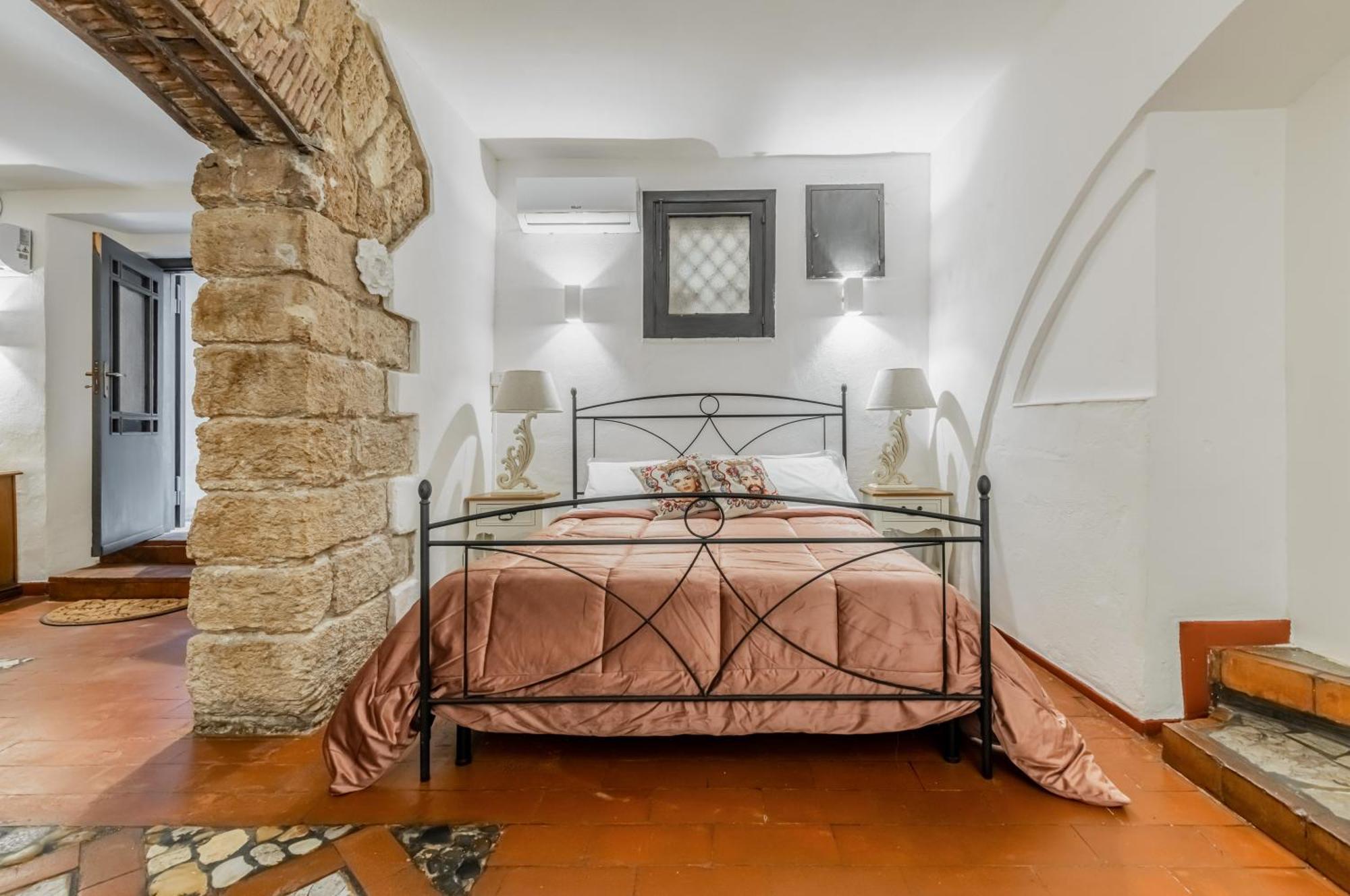 Apartment Ballaro's Arches - Cortile Scimeca Palermo