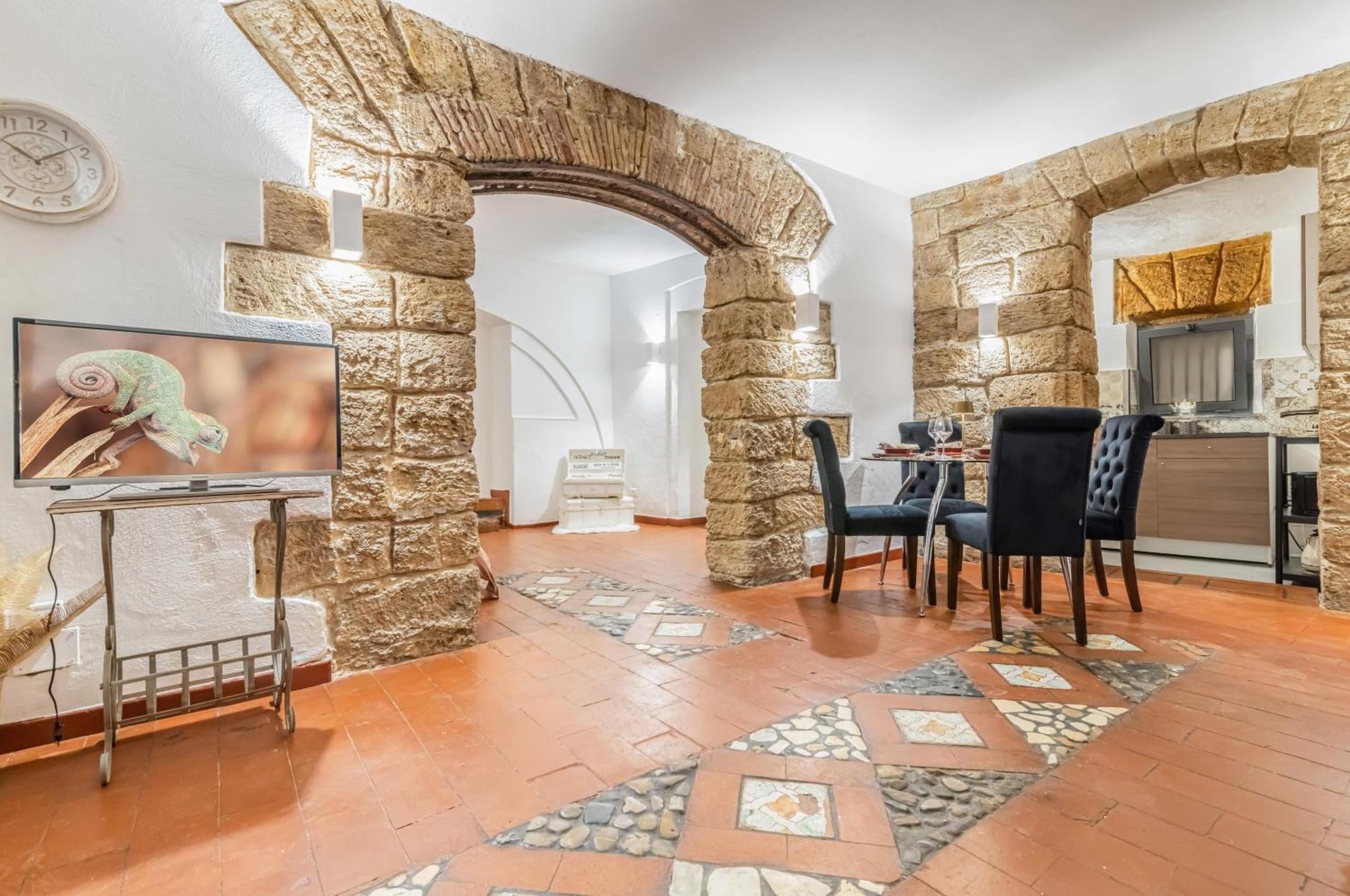 Ballaro's Arches - Cortile Scimeca Apartment