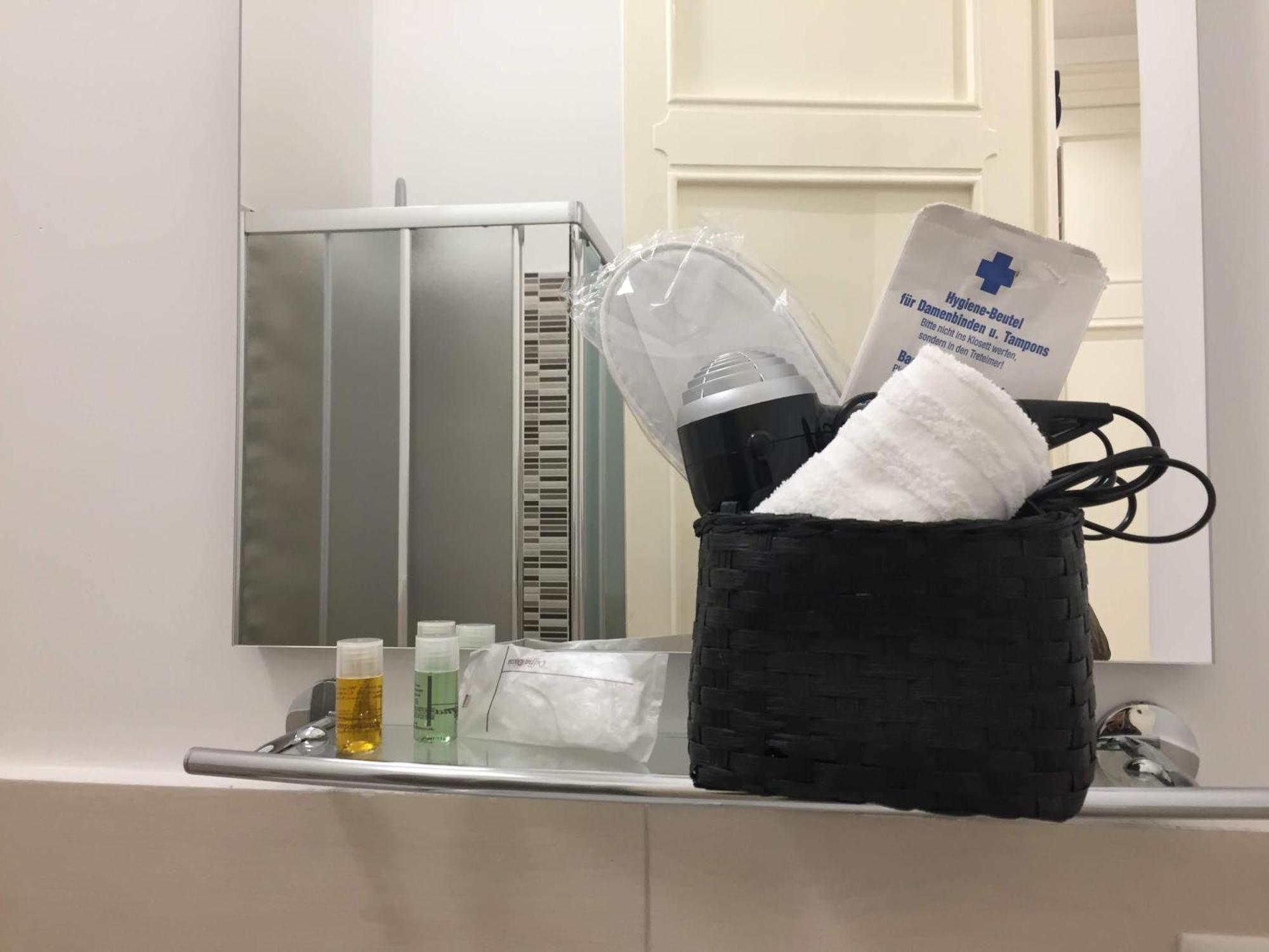 Frühstückspension Yooroom 3*