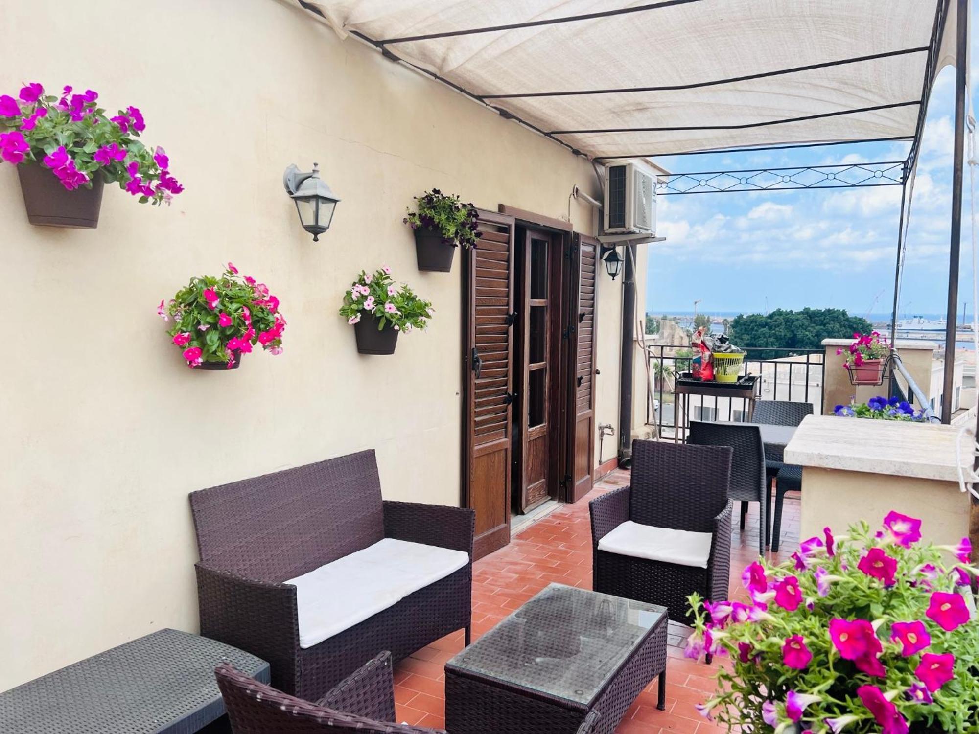Apartment Kasa Kala Attico Con Terrazza