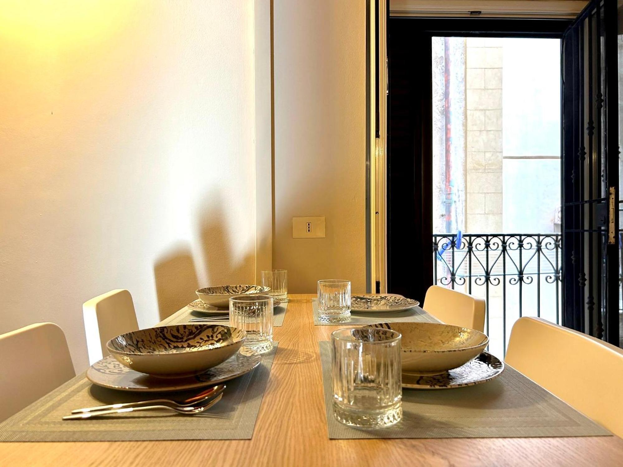 Triscele House - Corrieri *