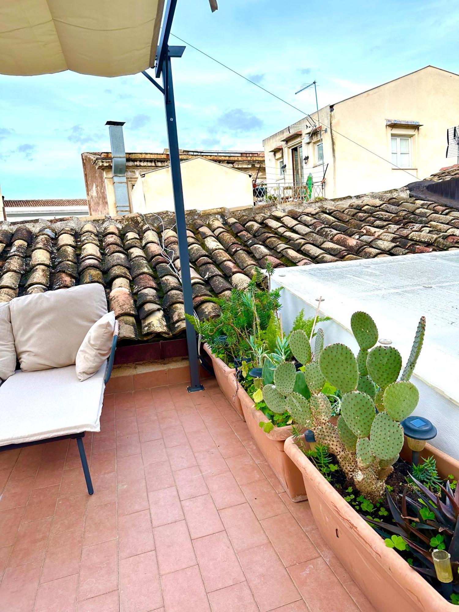 Kalsa Terrace Boutique *