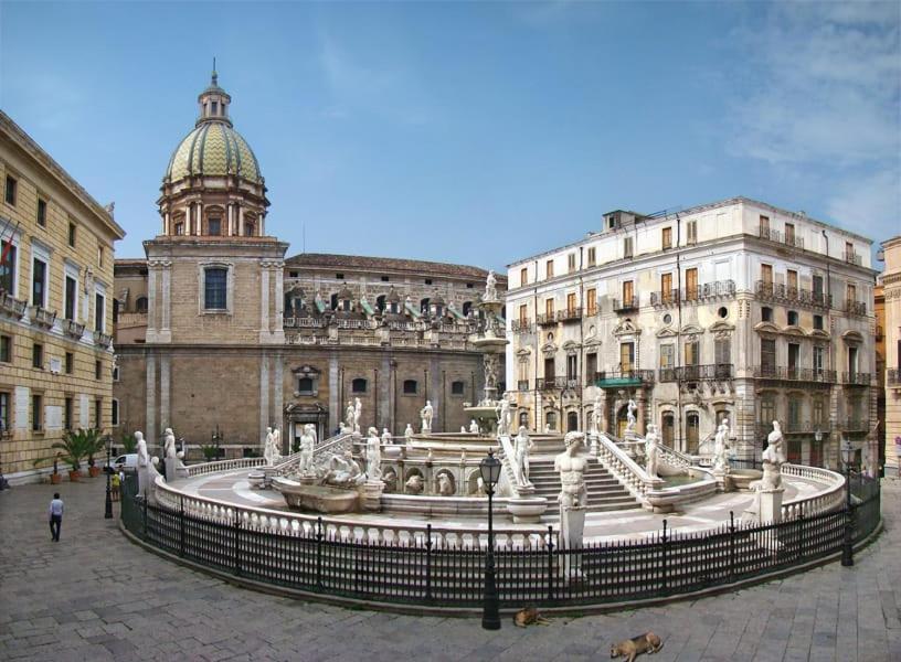 Luxury Via Genova *