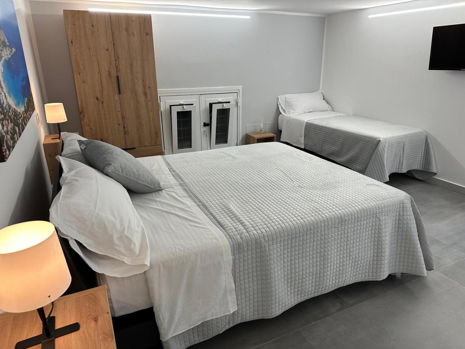 Vespro House