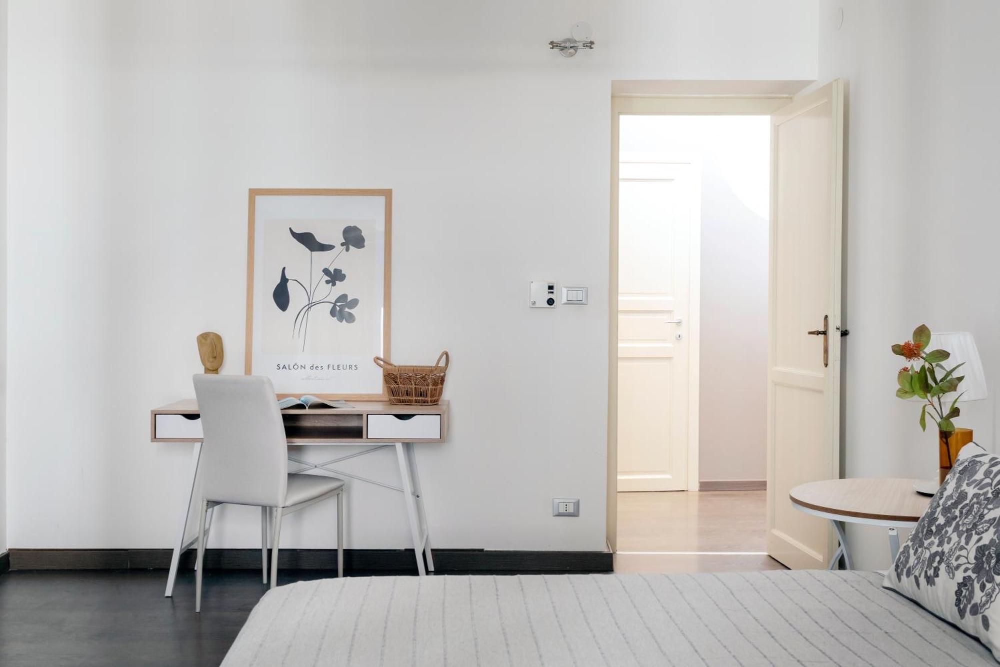 Vicolo Paterno Apartment