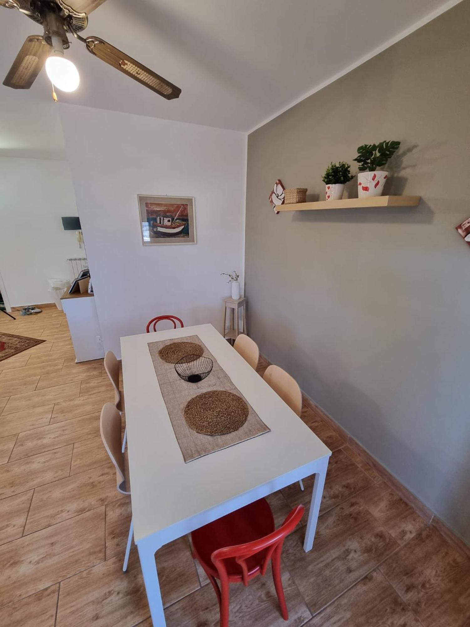 House & Free Parking By Perry-holiday Apartment Palermo