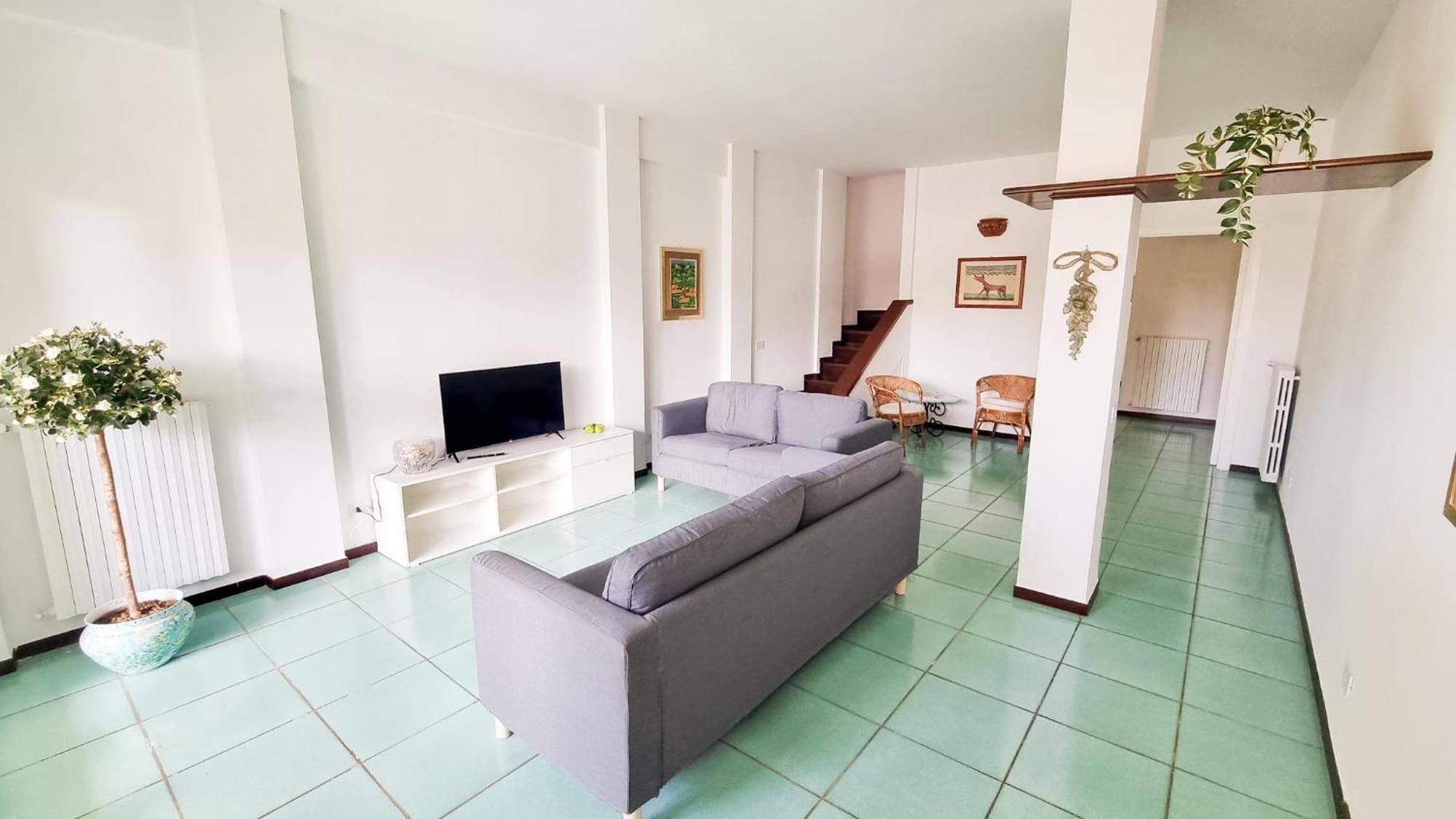 Sifra Villa *
