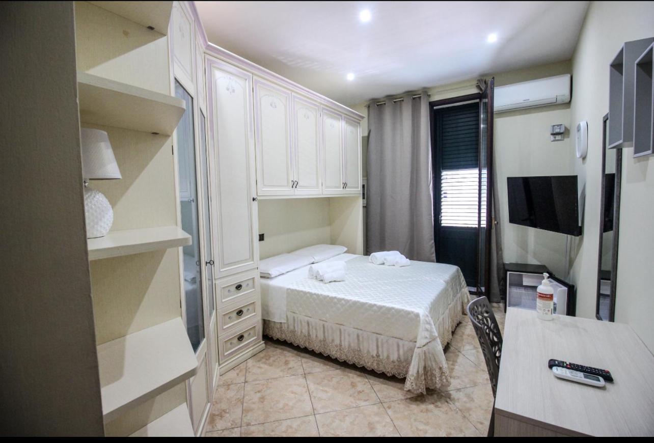 Anthony Station Guest house *