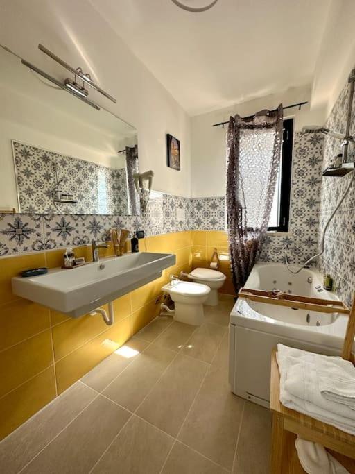 Scorci Di Sicilia Mondello - Villa *