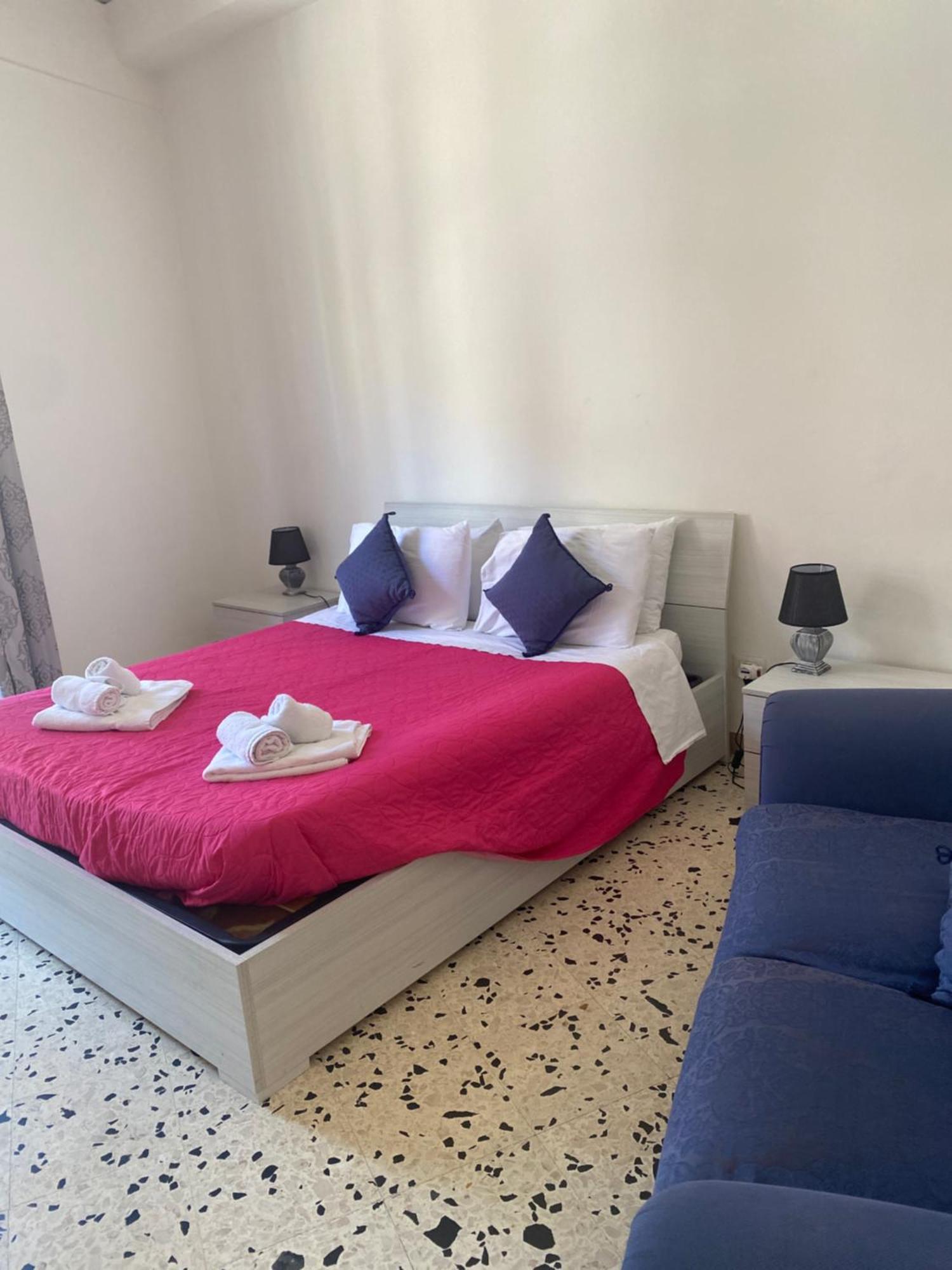 Serradifalco Cozy House Di Enza E Luigi Apartment *