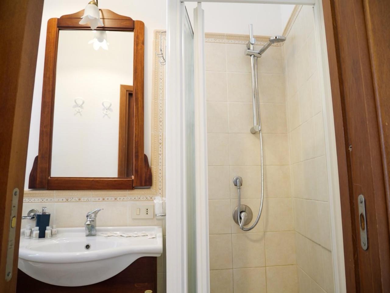 Casa Del Pescatore - Fronte Mare Di Mondello - By Rentalbeb Italy- Apartment Palermo