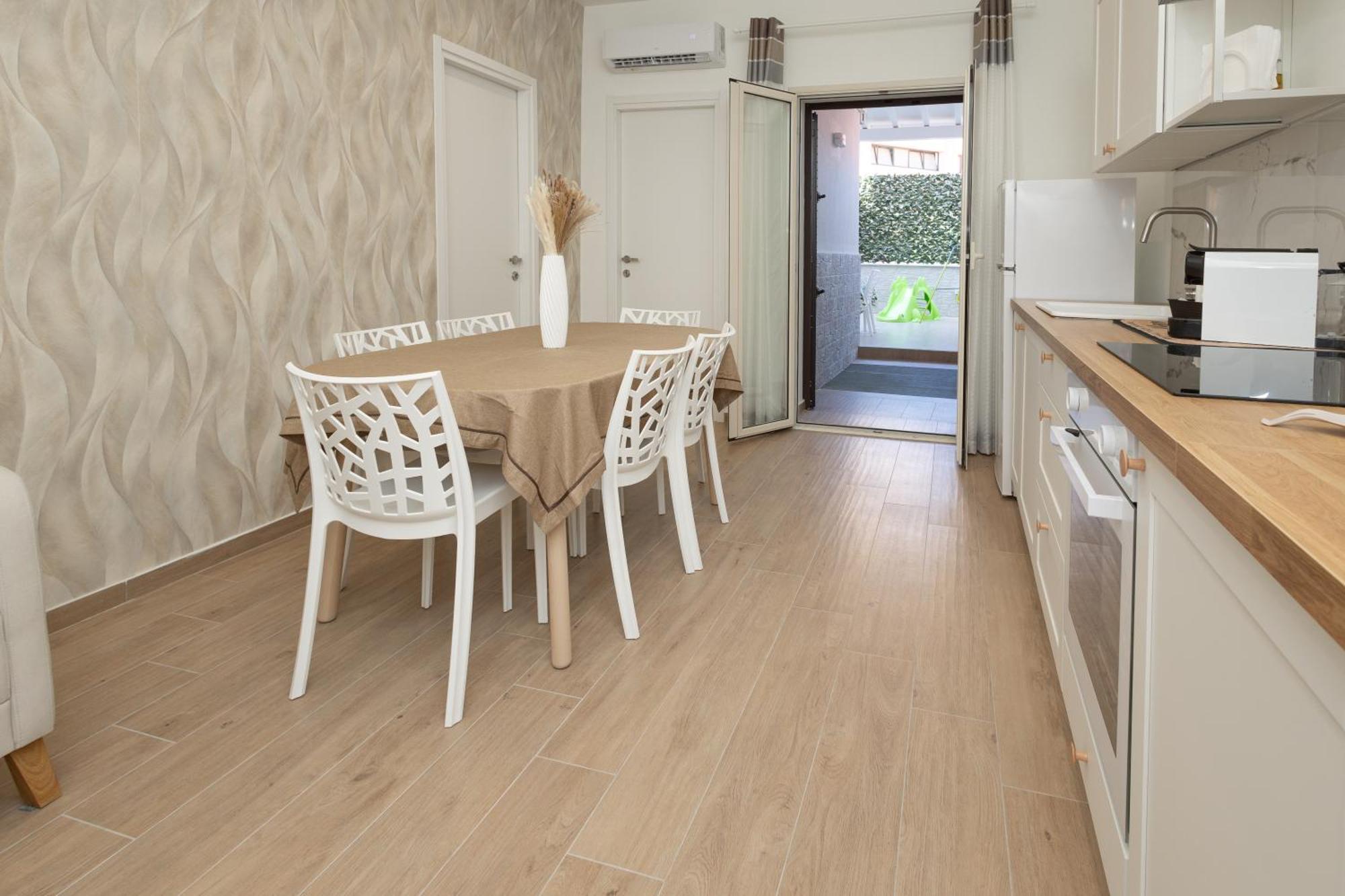 Ludo House - Charming Con Patio A Due Passi Dalla Cattedrale *