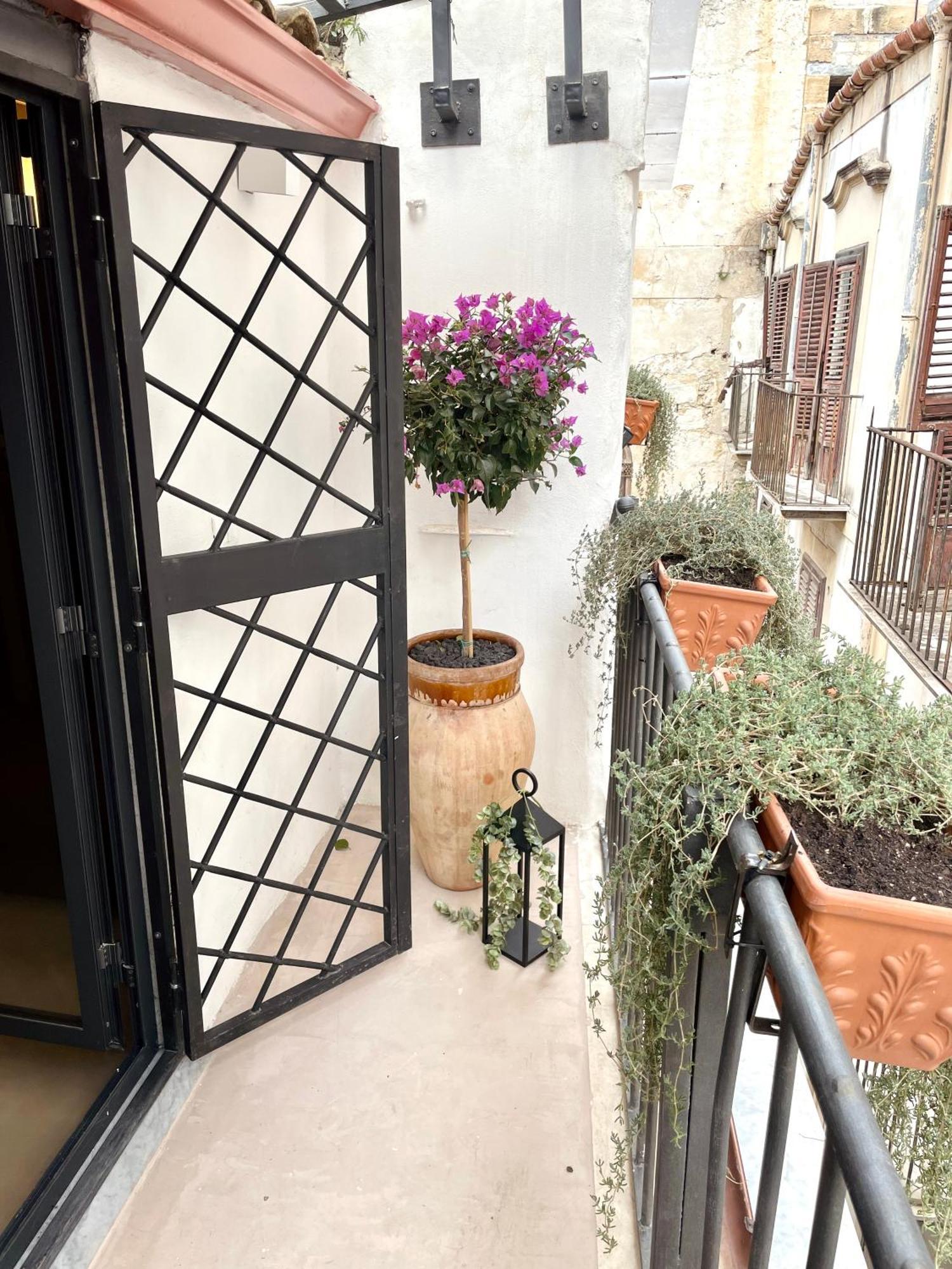 Dream Penthouse Over Main Square Palermo