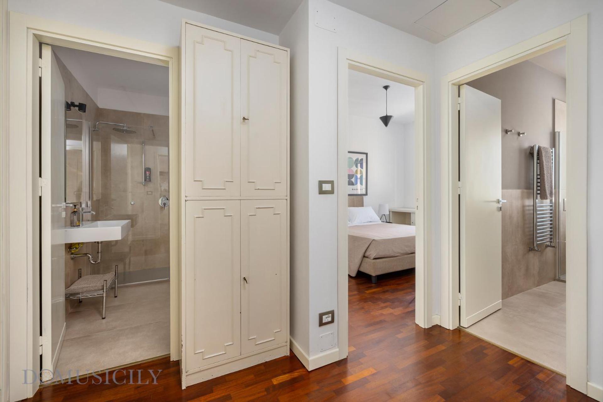 Aparthotel Edward By Domusicily Palermo