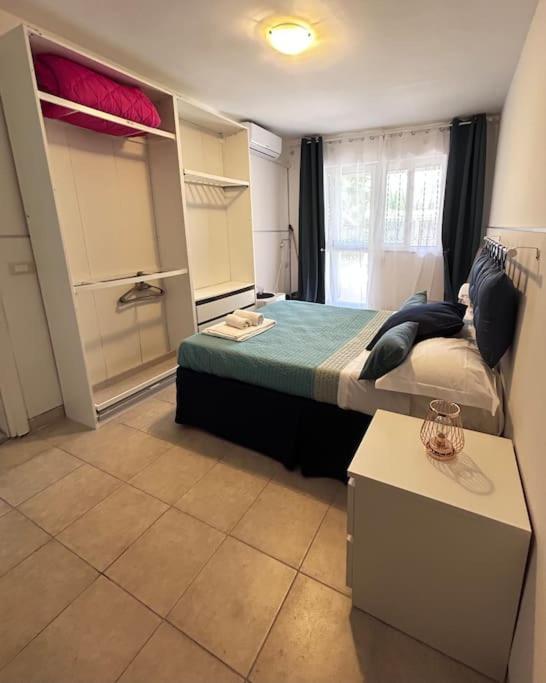 Mia Mondello, 200m To Beach, Private Parking Villa