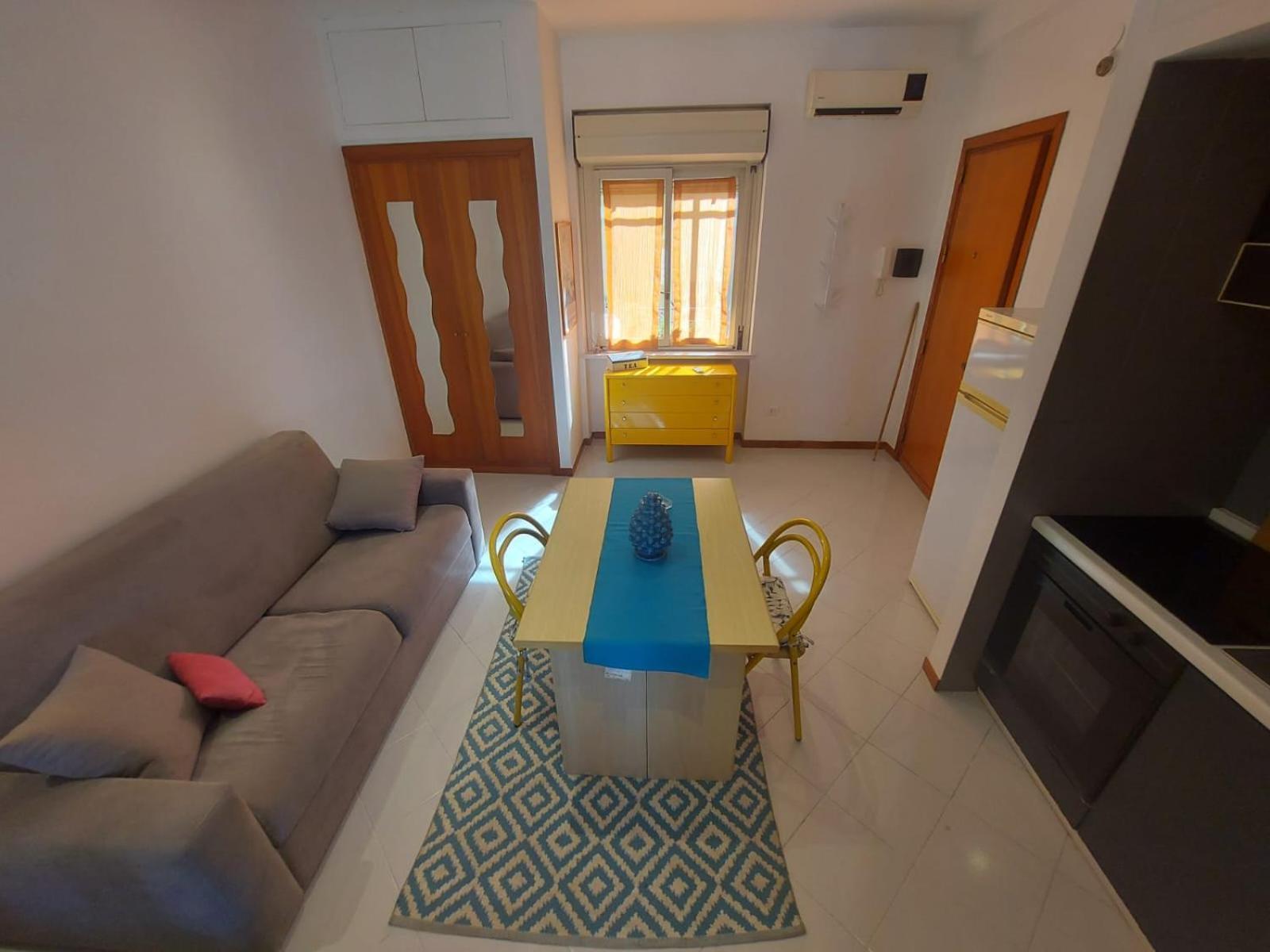 Flat In Front Of Teather Massimo Apartment *