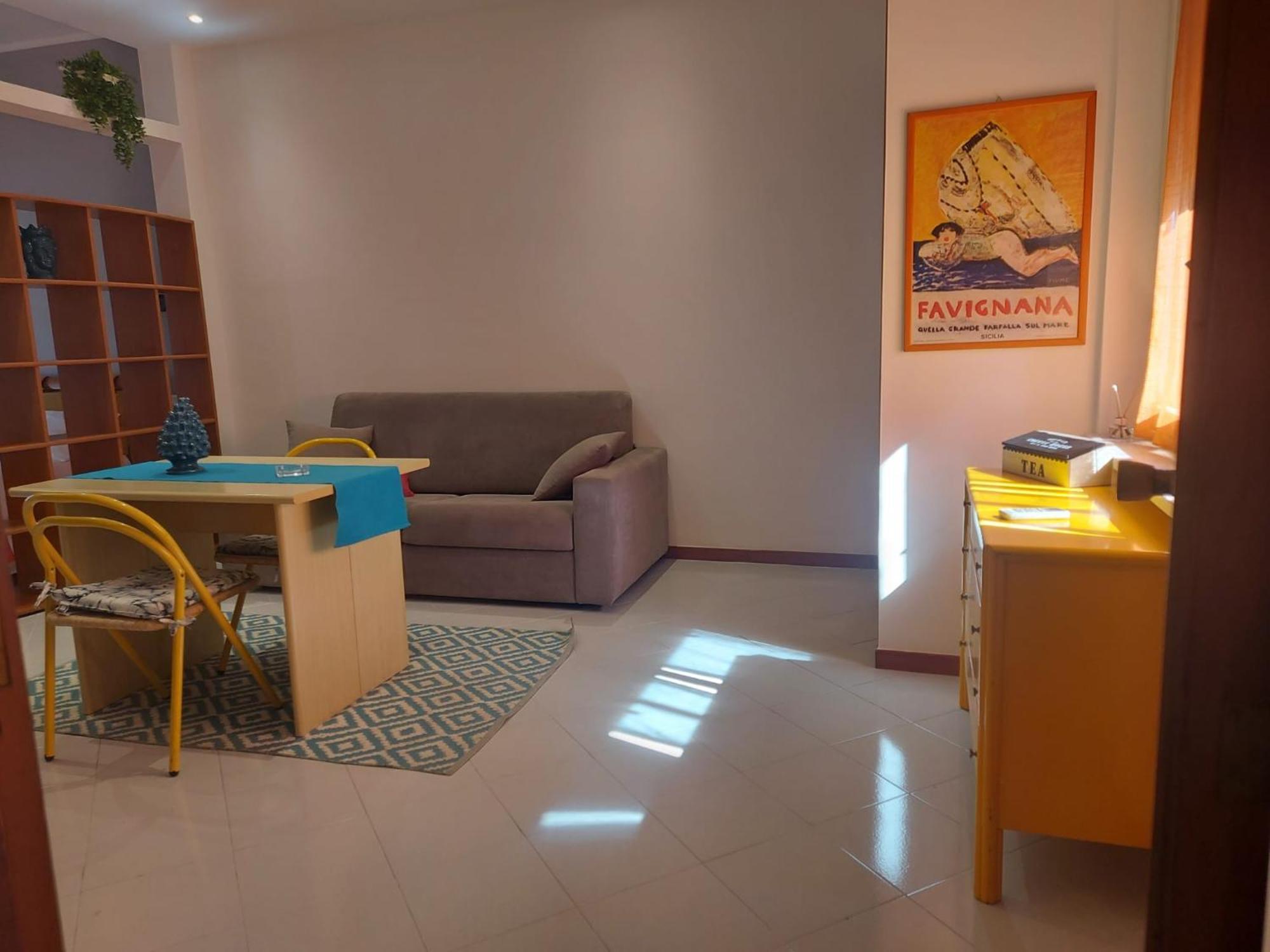 Apartment Flat In Front Of Teather Massimo *