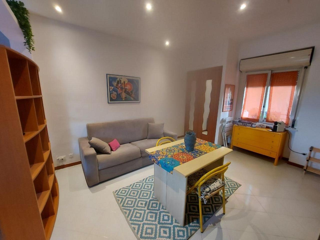 Flat In Front Of Teather Massimo * Palermo