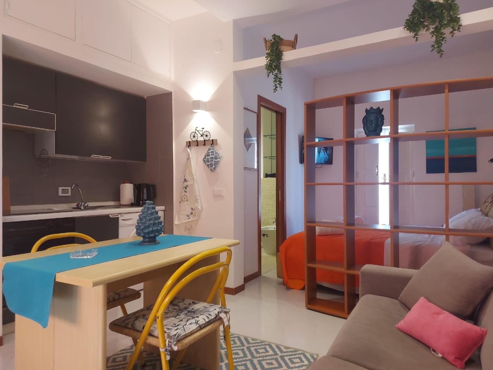 Apartment Flat In Front Of Teather Massimo *