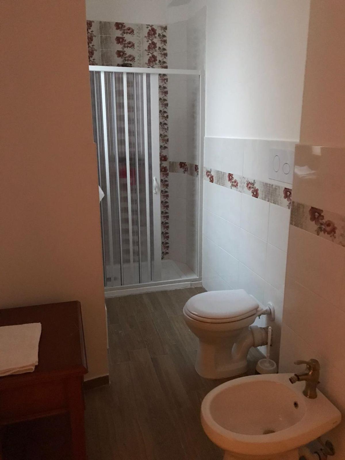 Hotel Casa Rosa *