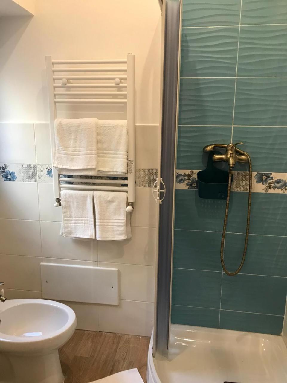 Hotel Casa Rosa *