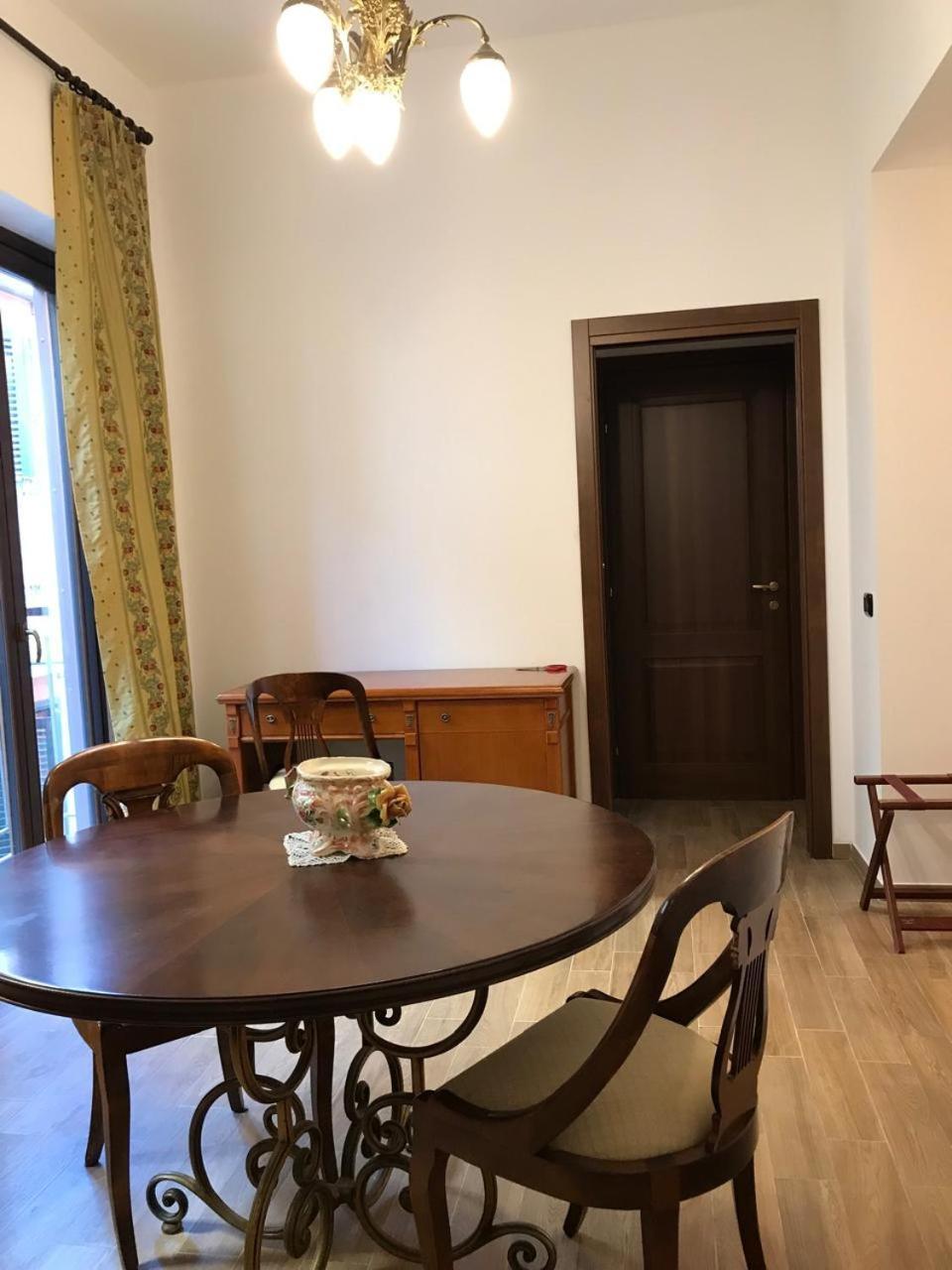 Casa Rosa Hotel *
