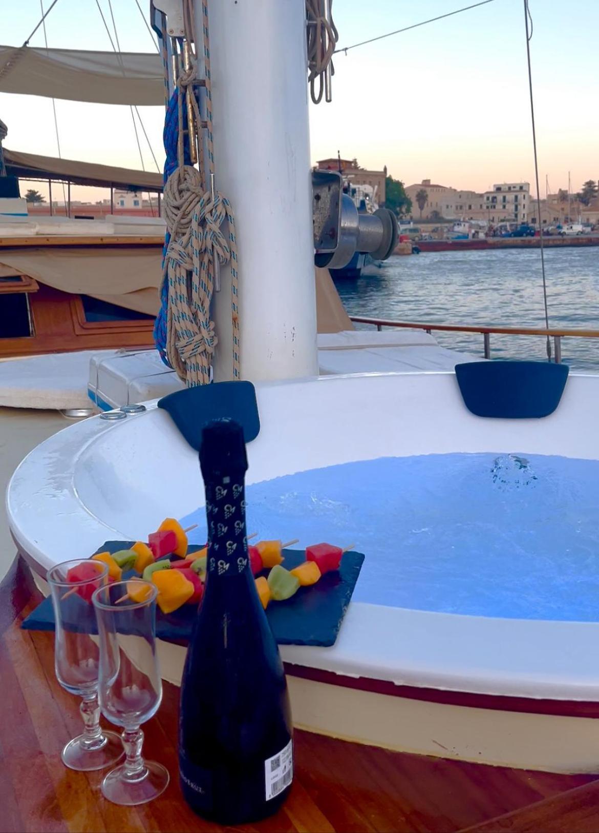 Sicily Sea Charter Hande Capo Galera Botel Palermo