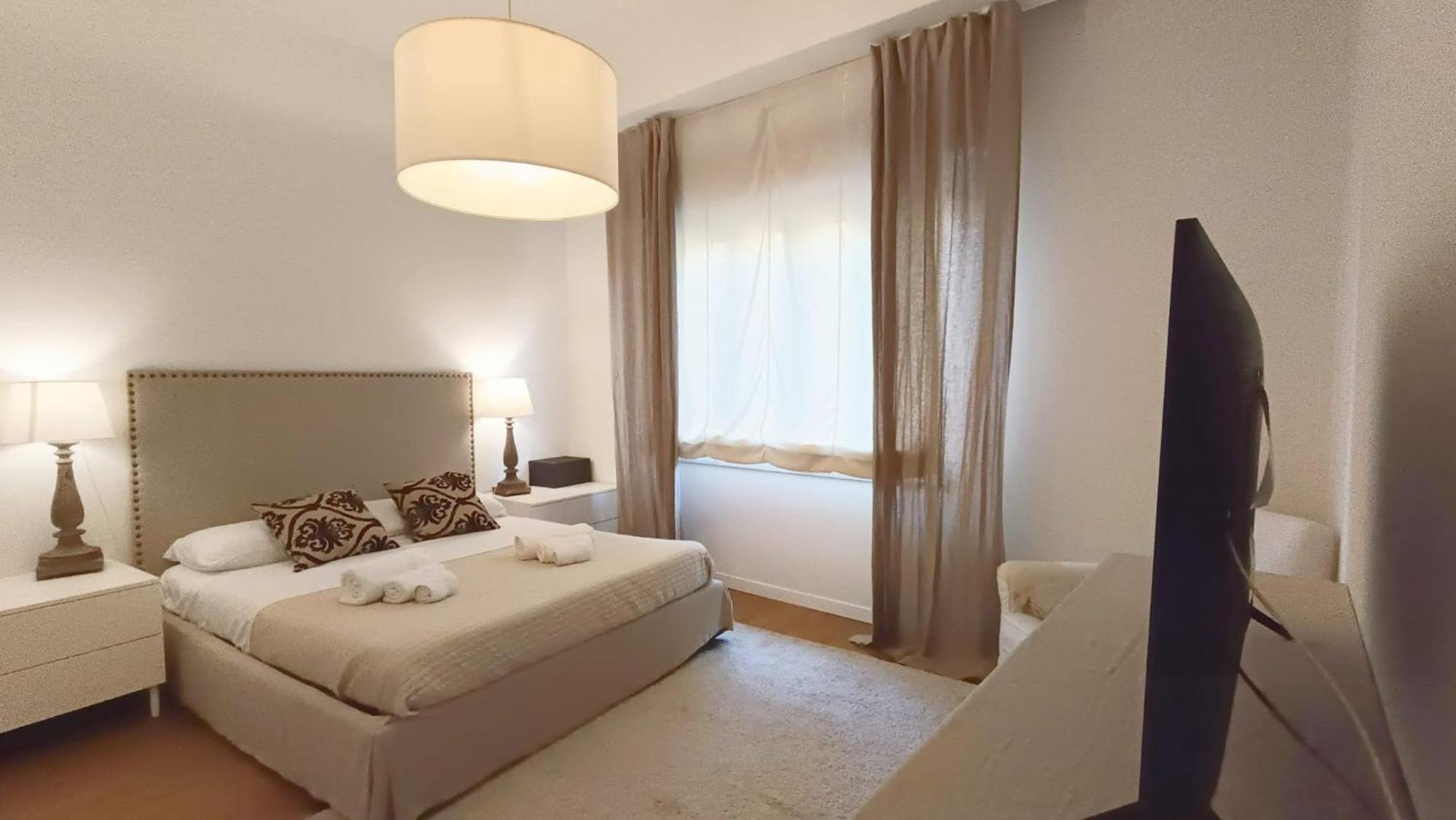 Eleganza In Centro Citta Apartment