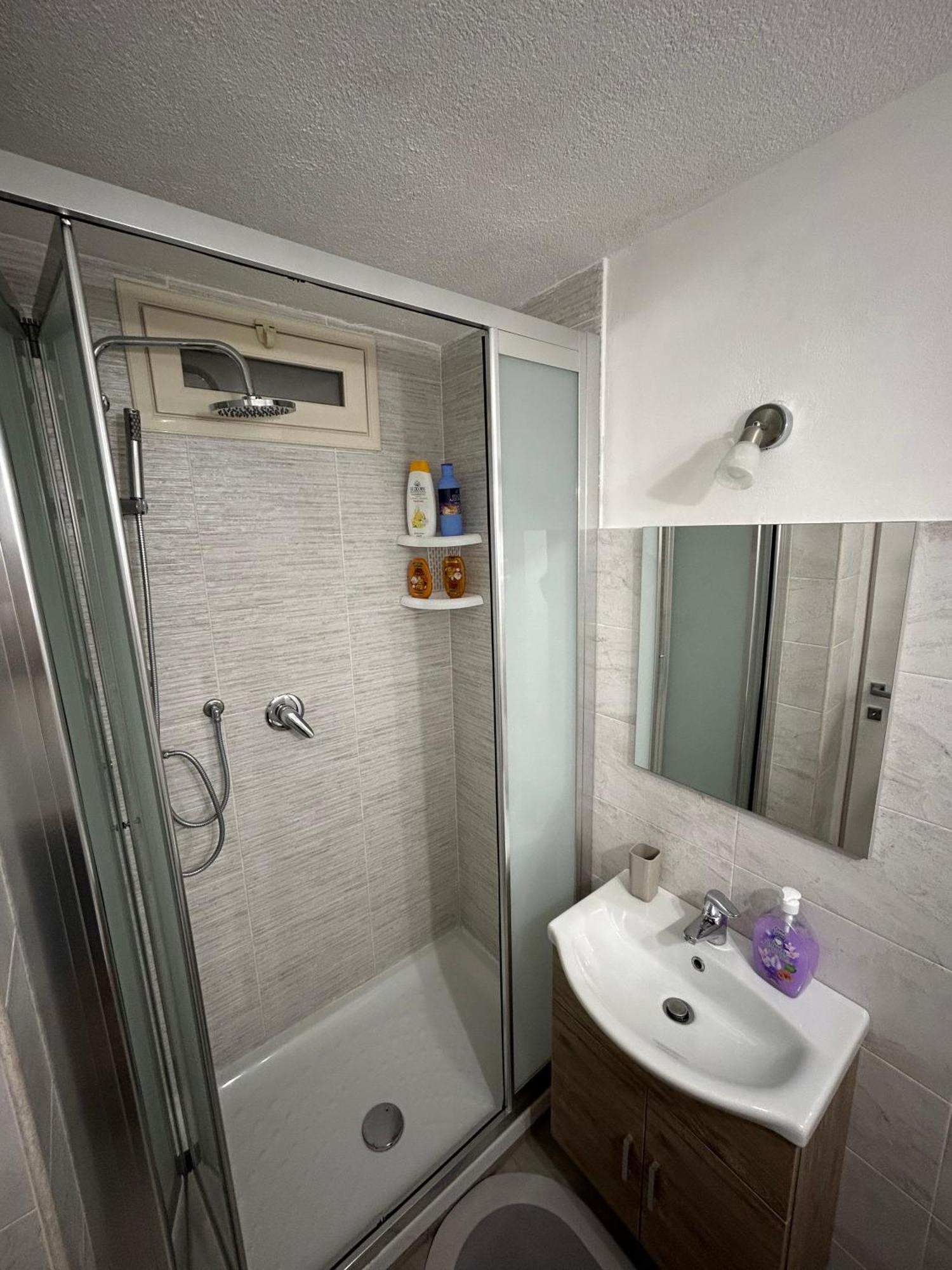 Olivuzza House Apartment *