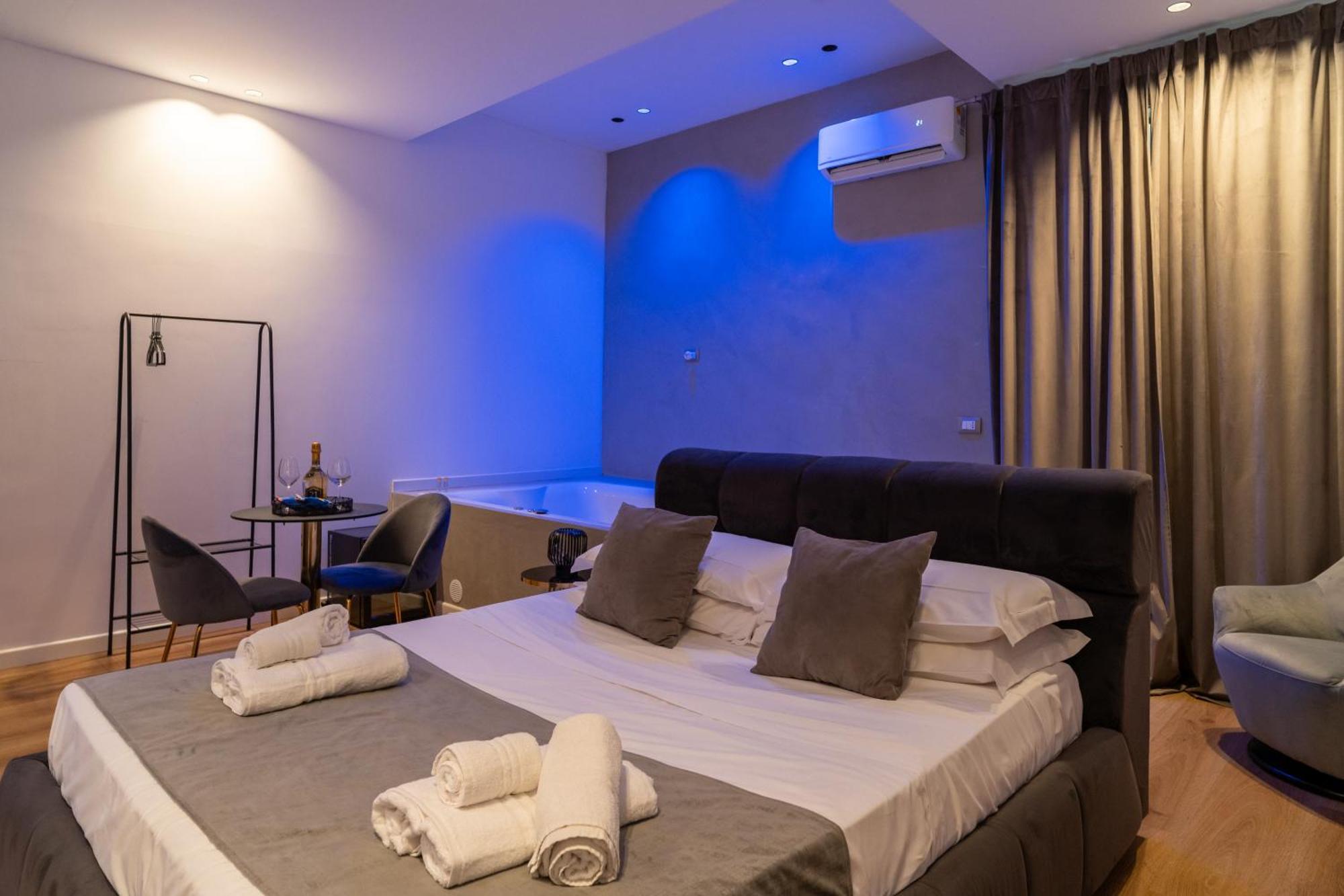 Four Luxury Guest house