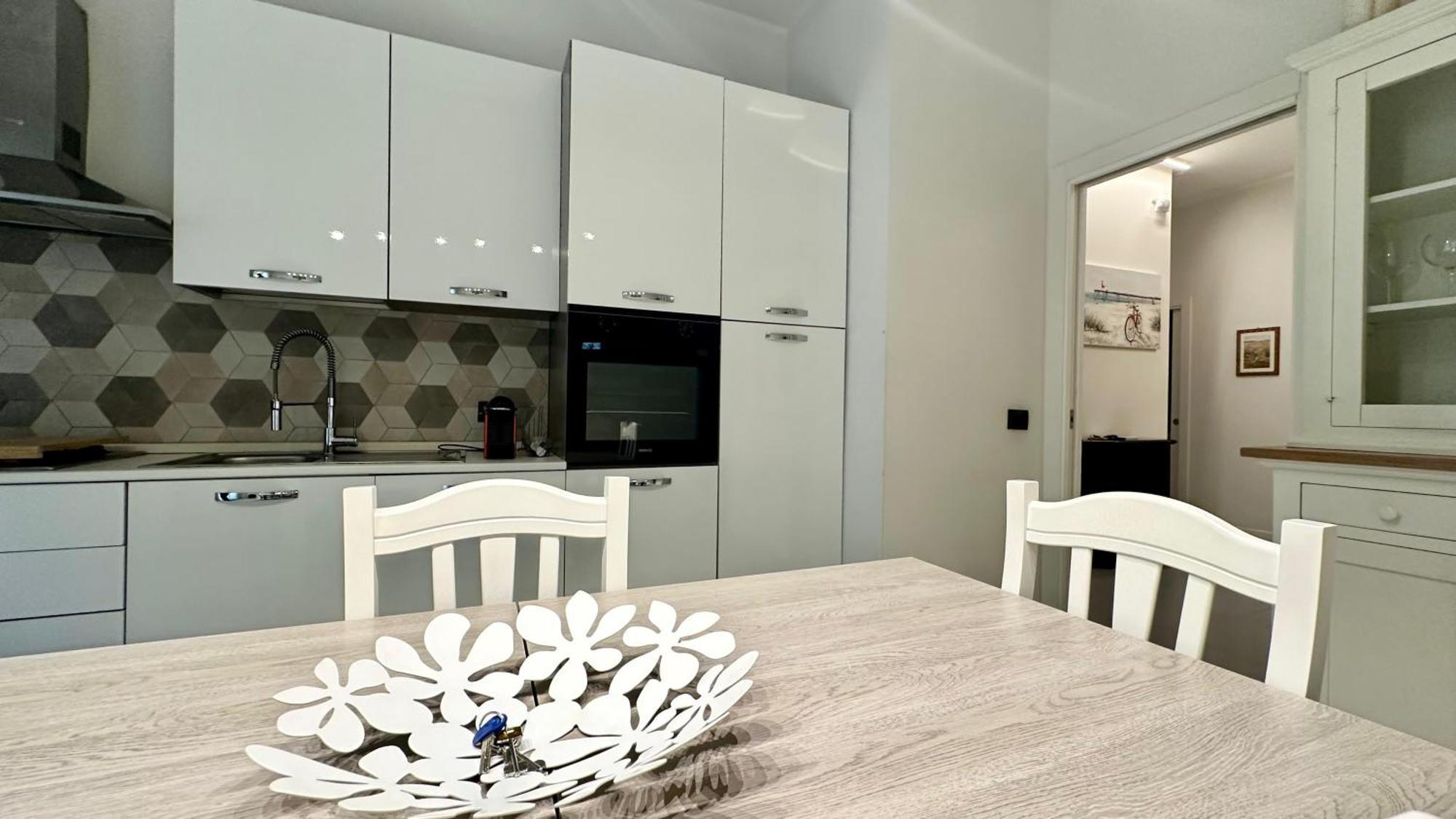 Giardino Lussemburgo, Elegante E Confortevole Tra Mondello E Il Centro Storico Di Apartamento