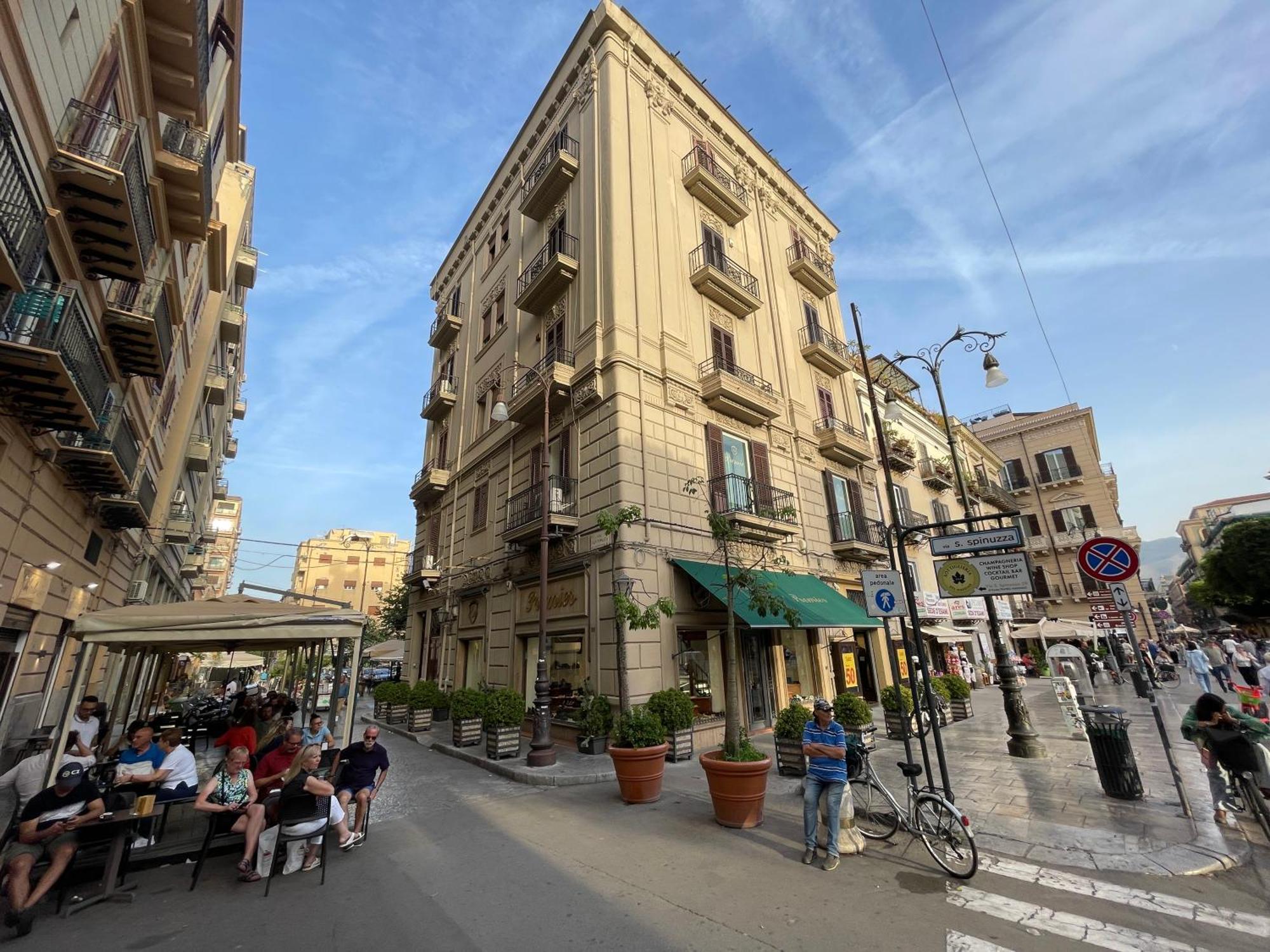 La Giostra Del Massimo Apartment Palermo
