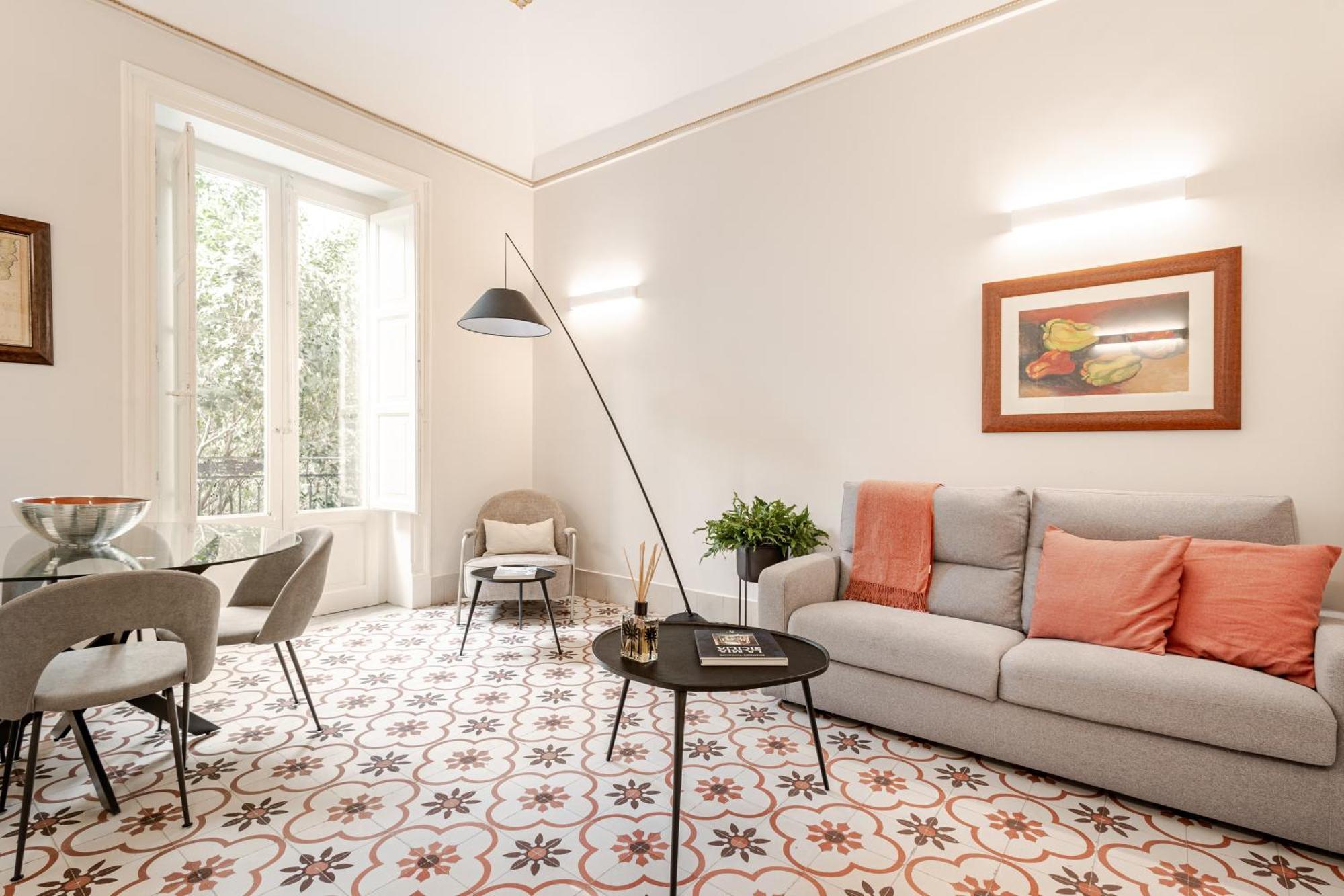 Zahir Apartment *