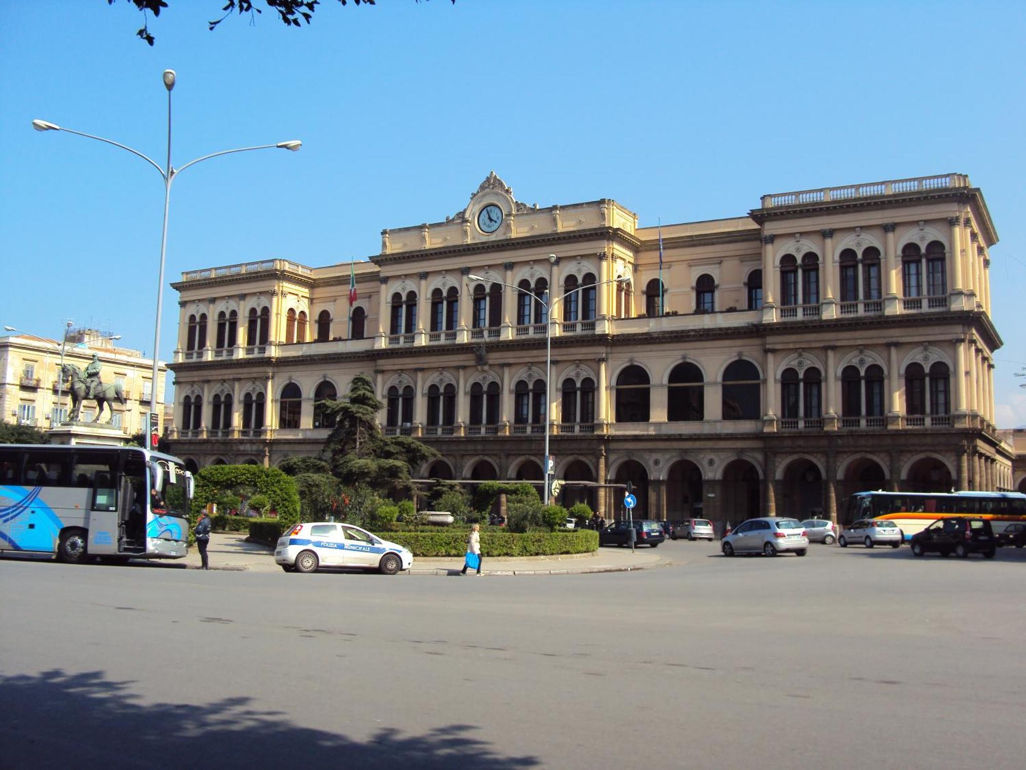 Mortillaro 19 * Palermo
