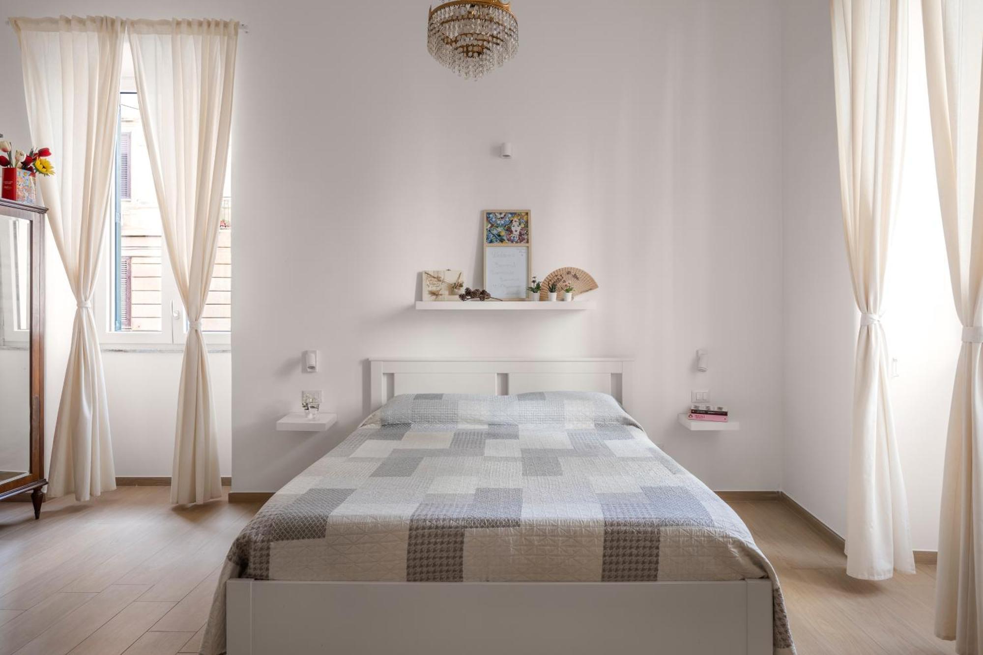 Appartamento Giachery House Palermo, Vicino La Metro A Due Passi Dal Centro Palermo