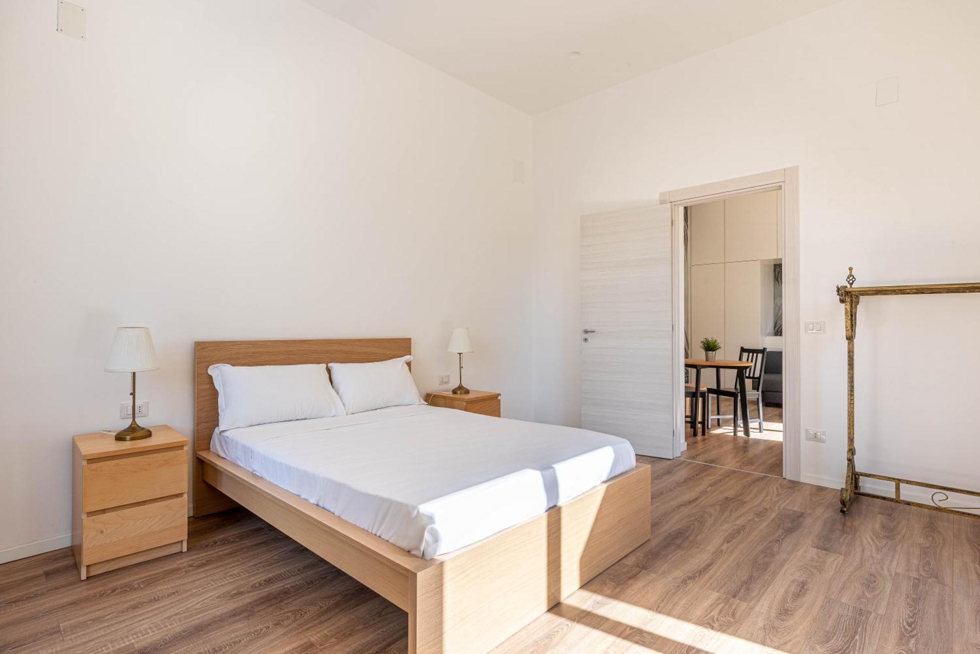 Turati Al Politeama By Wonderful Italy Apartment