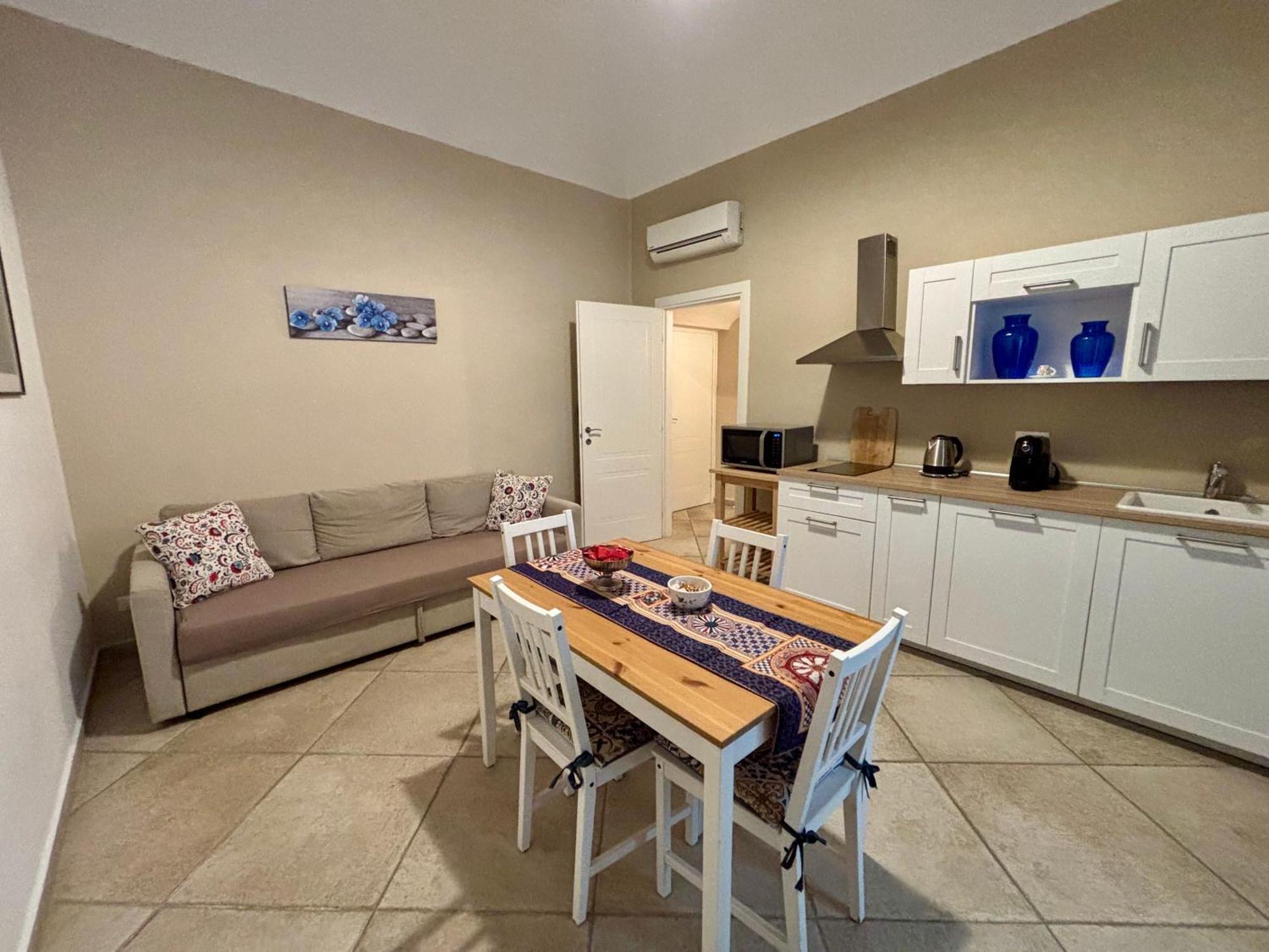 Apartment Majoliche - *