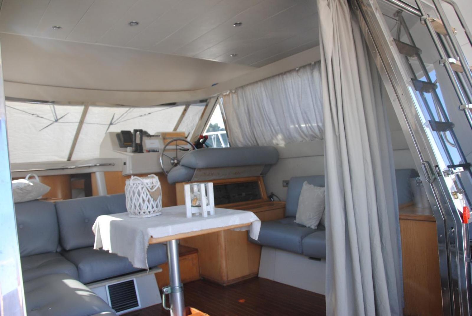 Cala 2 Botel *