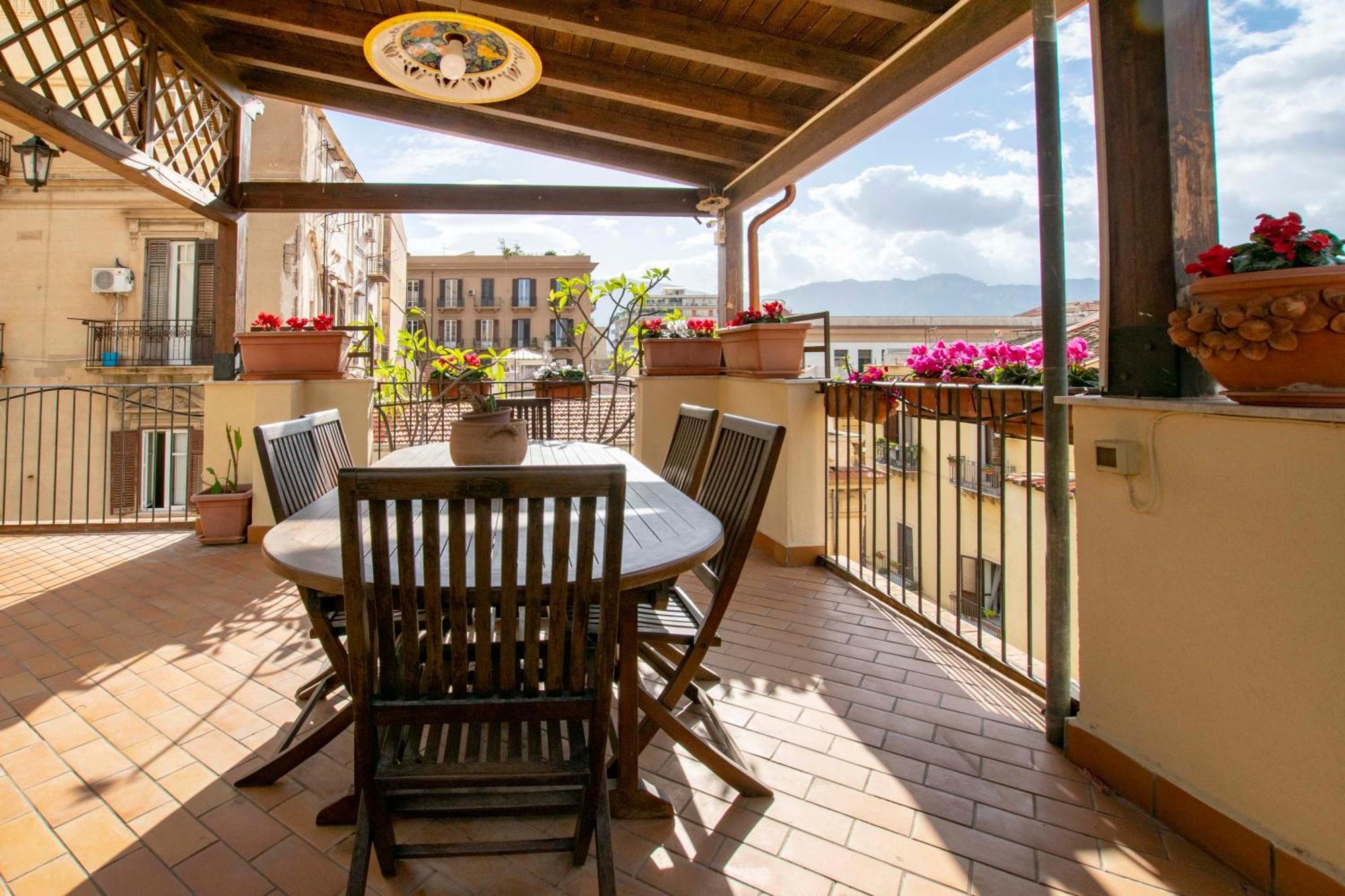 Panoramic View Apartment