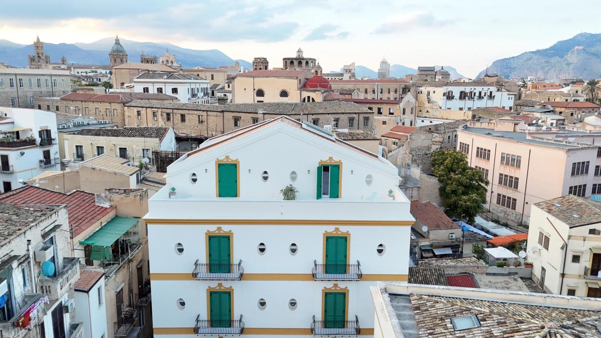 Giglio Apartment *