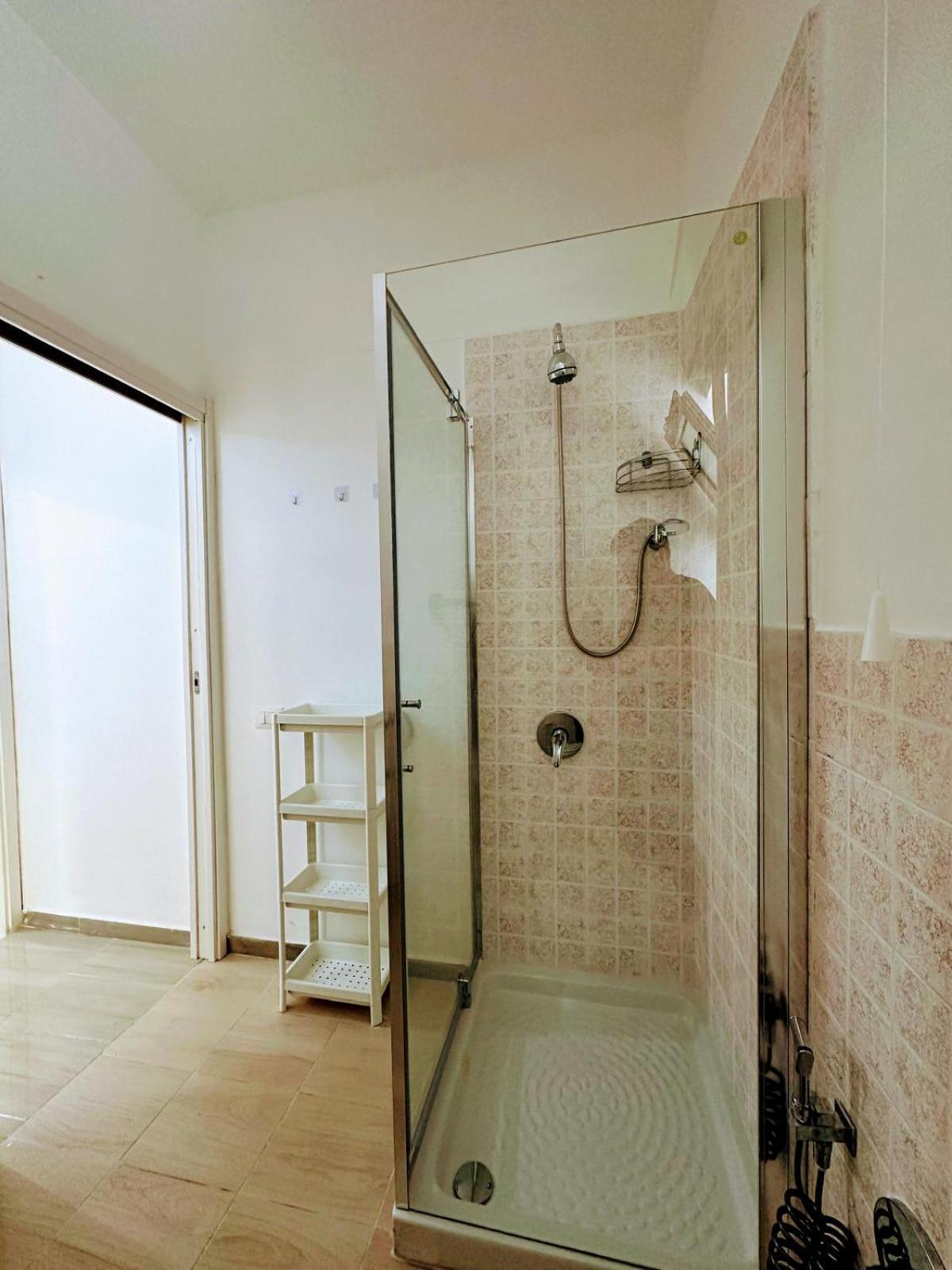 Apartment Centro Storico Stazione Aeroporto Wi-fi&selfcheck-in *