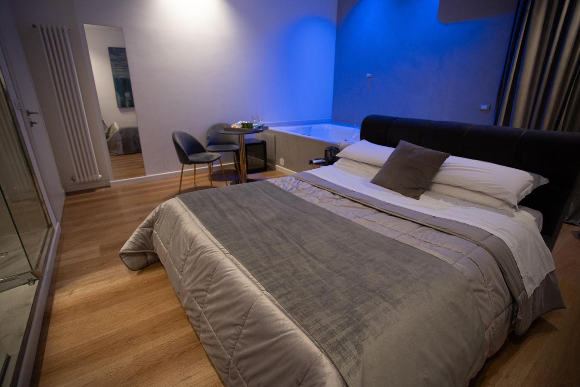Guest house Four Luxury *