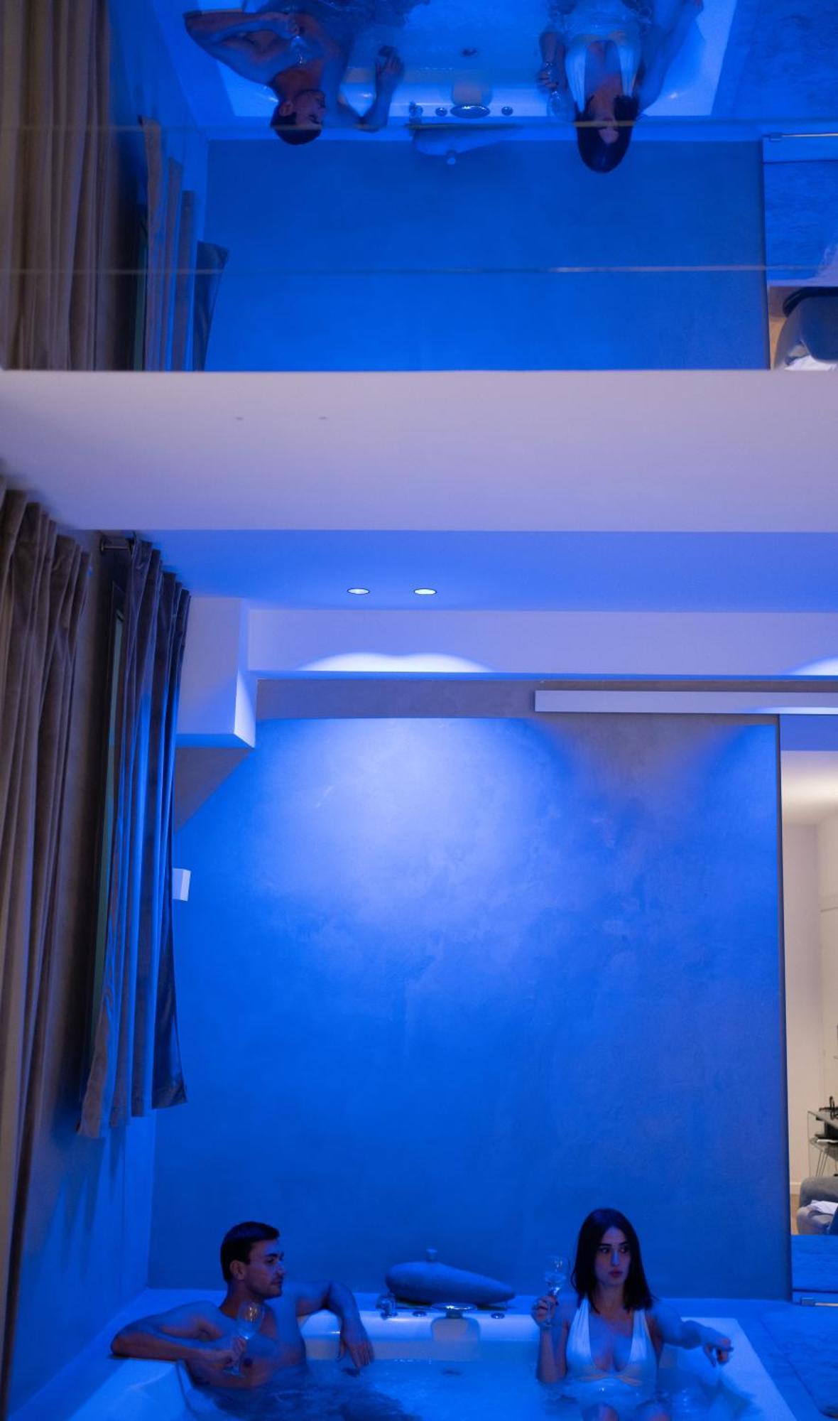 Four Luxury Guest house