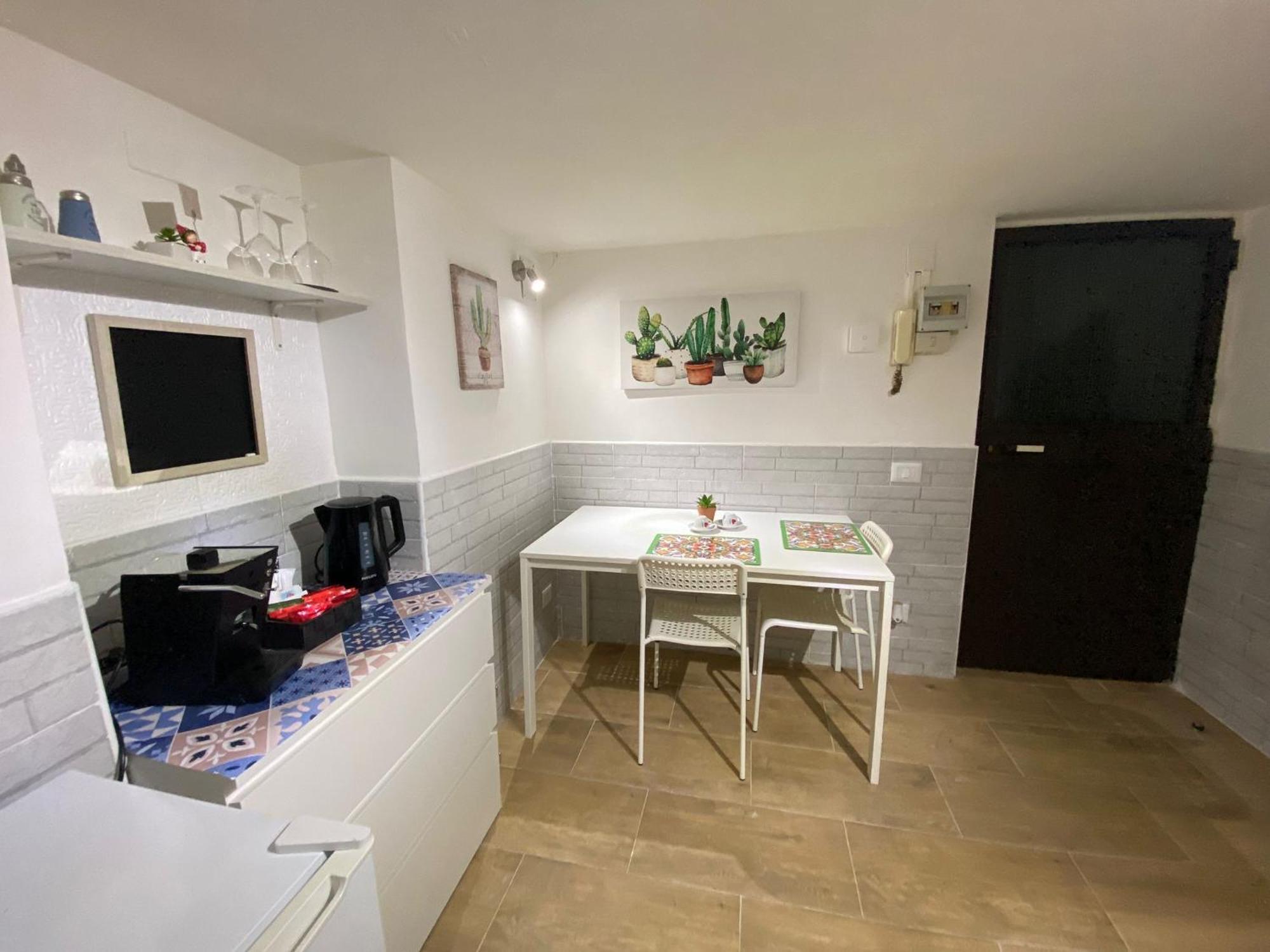 Little House Apartment
