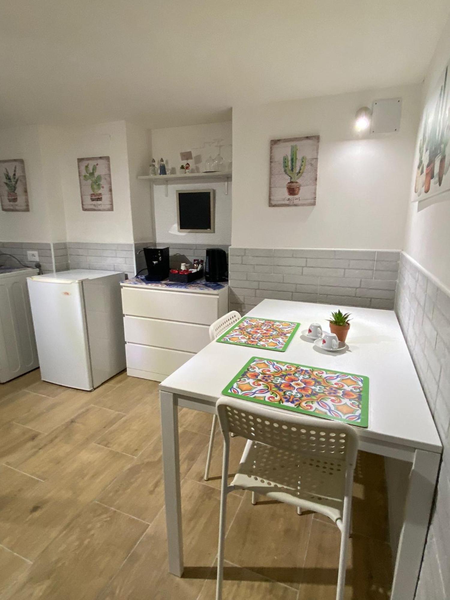 Little House Apartment
